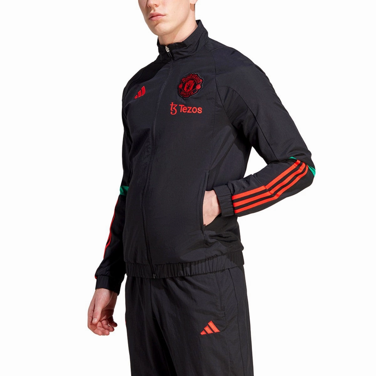 sock Cutting-edge Manchester United black training presentation tracksuit 2023/24 - Adidas
