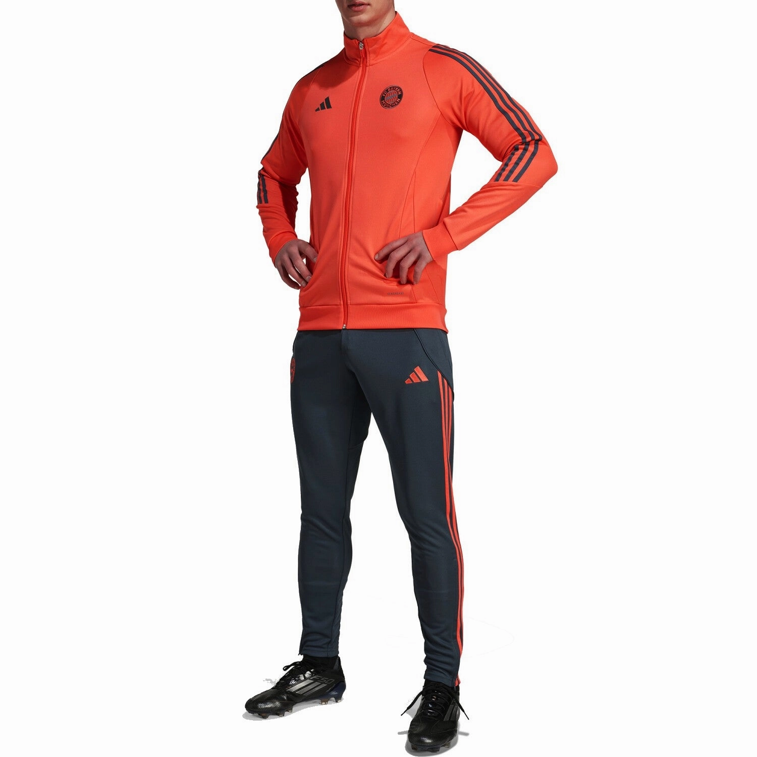 Bayern Munich training presentation bench tracksuit 2025/26 - Adidas AdjustableDrawcordDesign