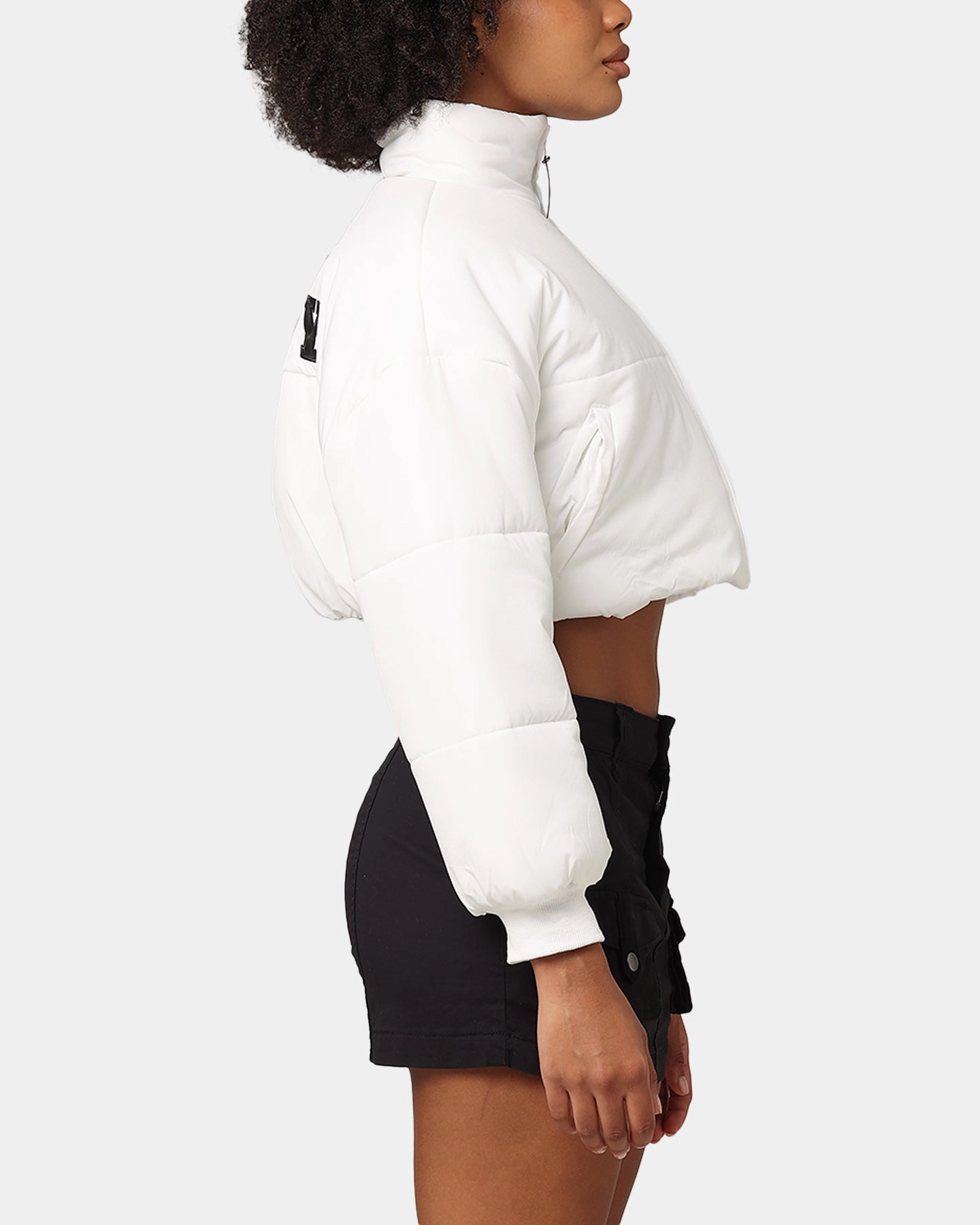 Luggage Playboy Bunny O Cropped Puffer Jacket White