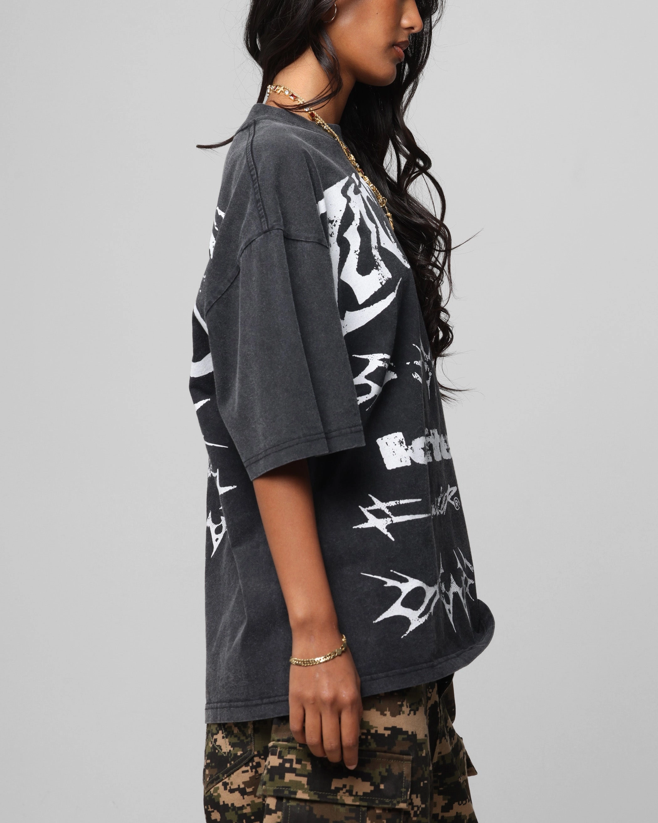 Fun Prints Loiter Metal Stacked Vintage T-Shirt Vintage Black