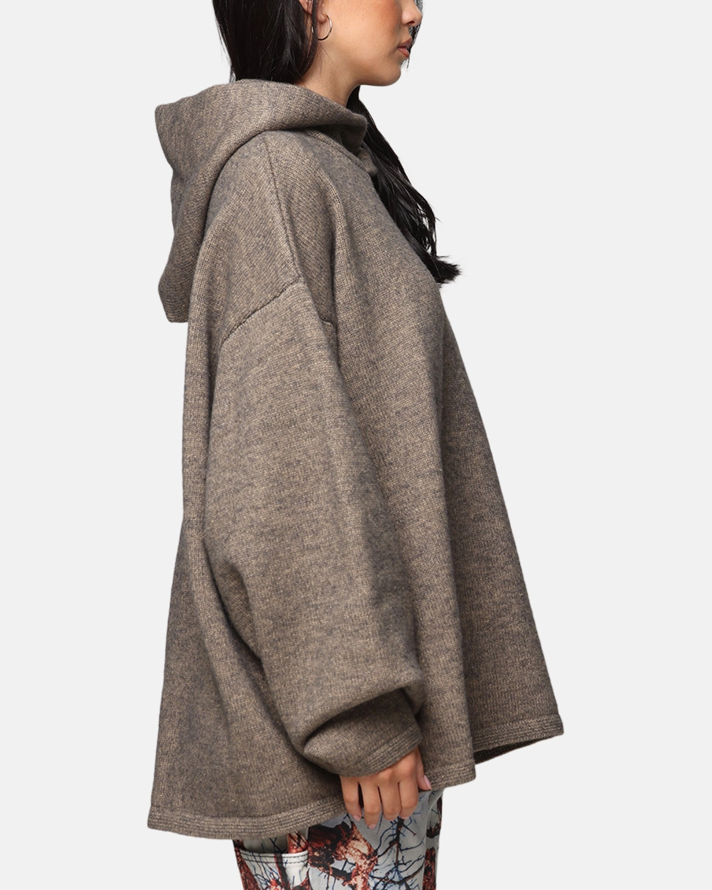 MNML Tonal Grain Knitted Hoodie Brown Dynamic Feel Dual Zip Functionality