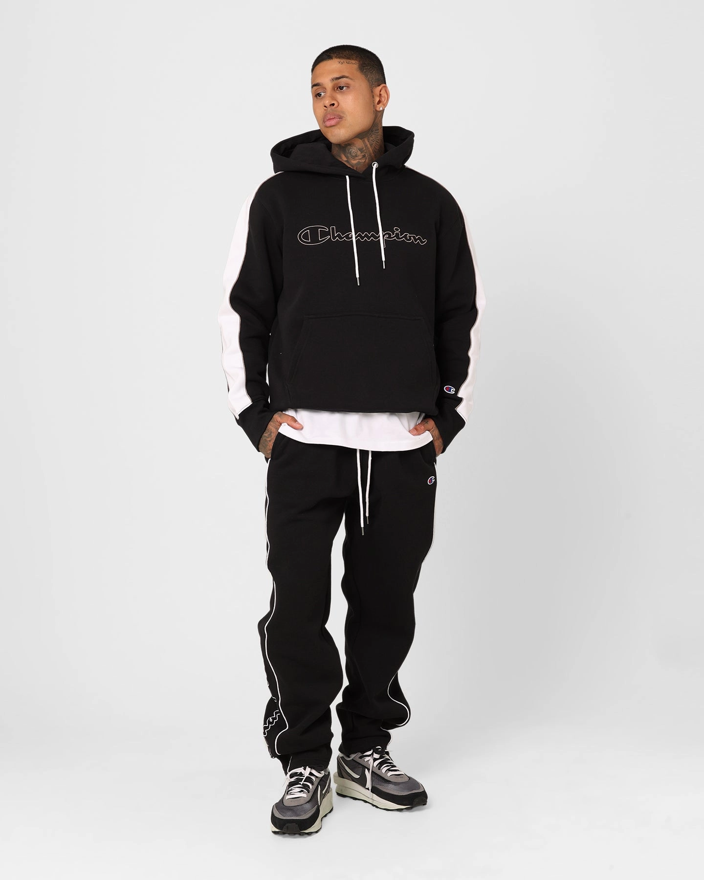 Champion Rochester City Hoodie Black/Grey Flexible Motion Stylish Design