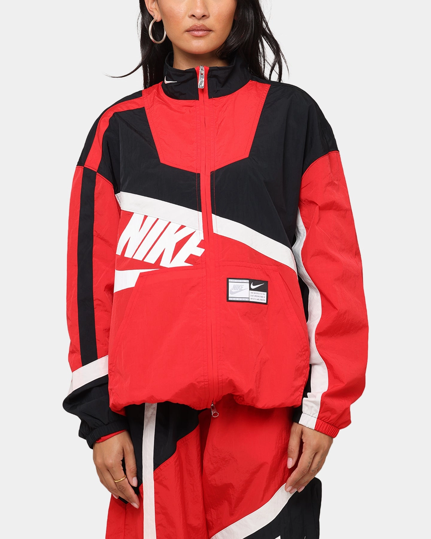 Nike Women's Oversized Street Woven Jacket University Red/Black/Sail Soft Shell Functional Fit