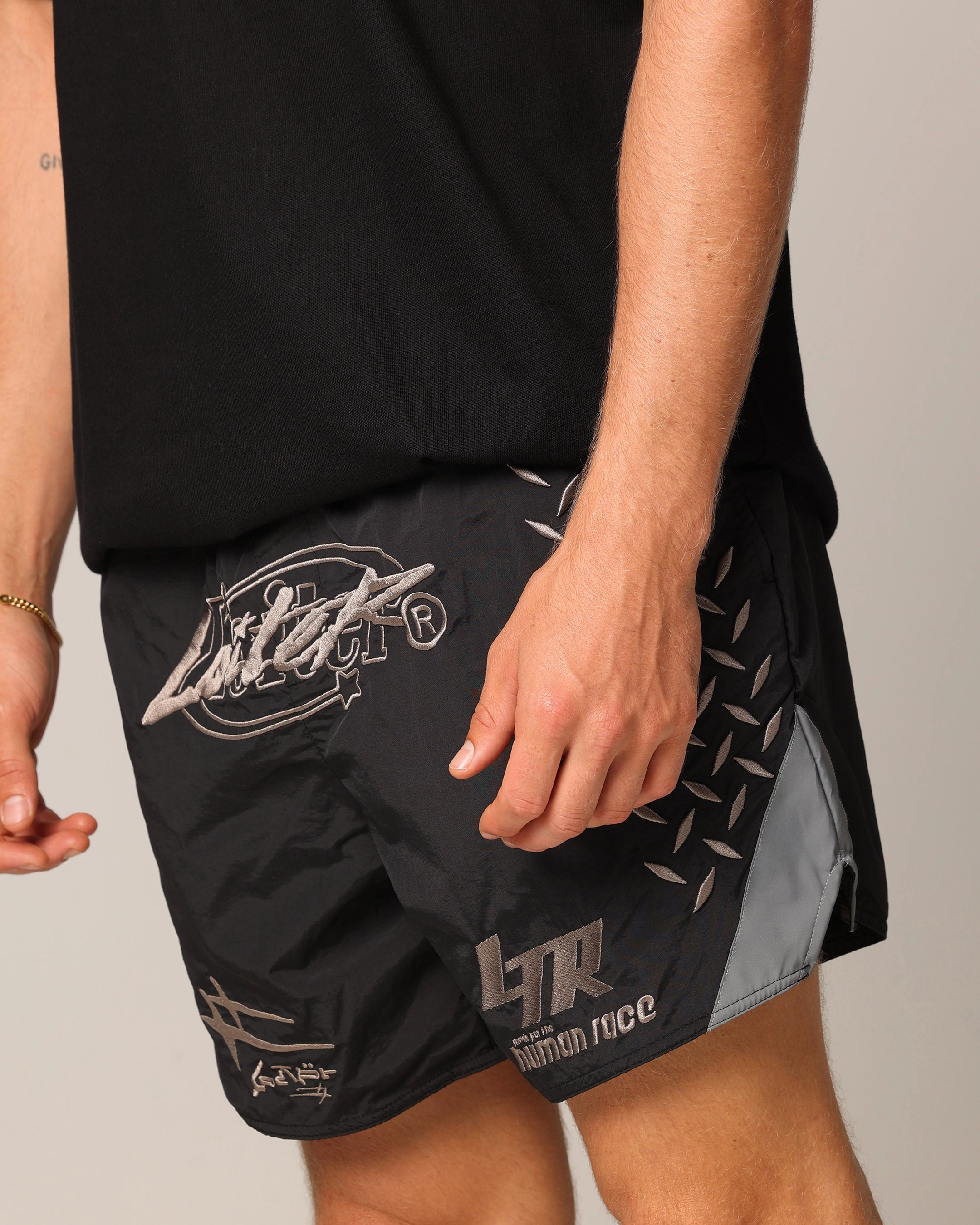 Loiter Instinct Walk Shorts Black Everyday Basic Casual Look