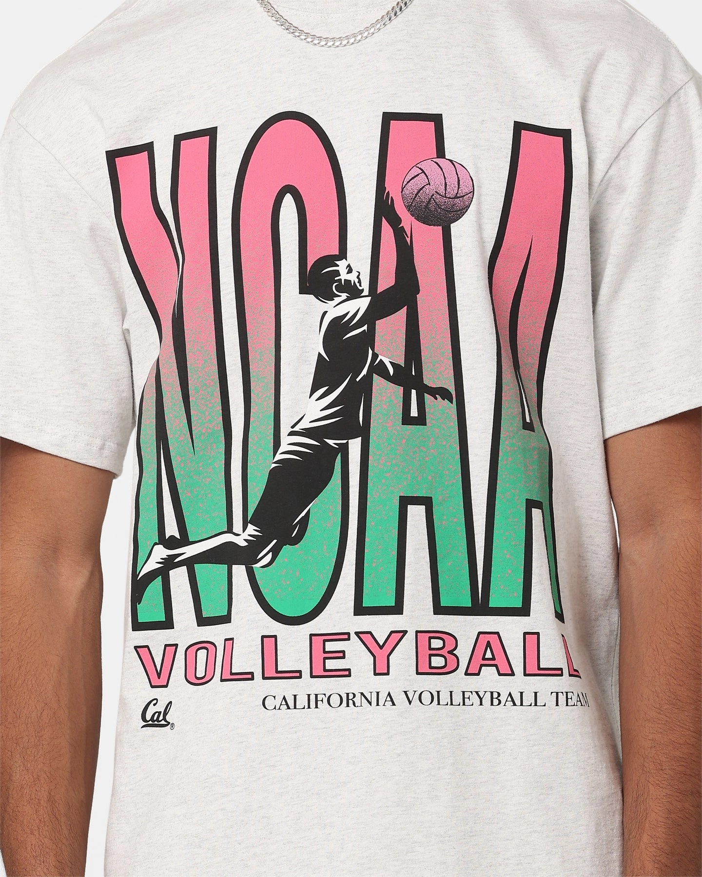 National Collegiate Athletic Association California Volleyball Team T-Shirt Vintage White Essential Style Wear Ribbed collar