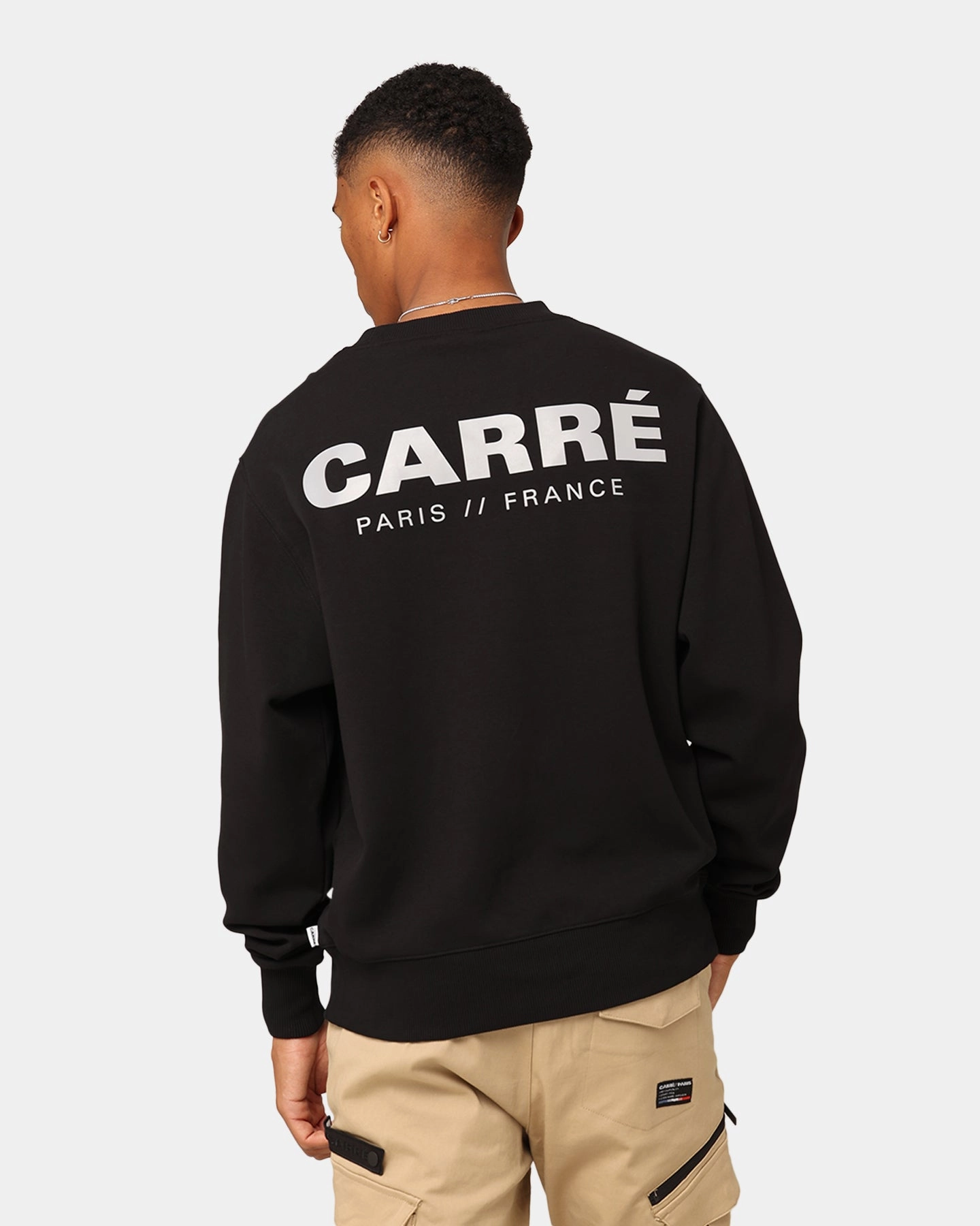 Carre Premium Motion Crewneck Black Cozy Essential Chilly Ready