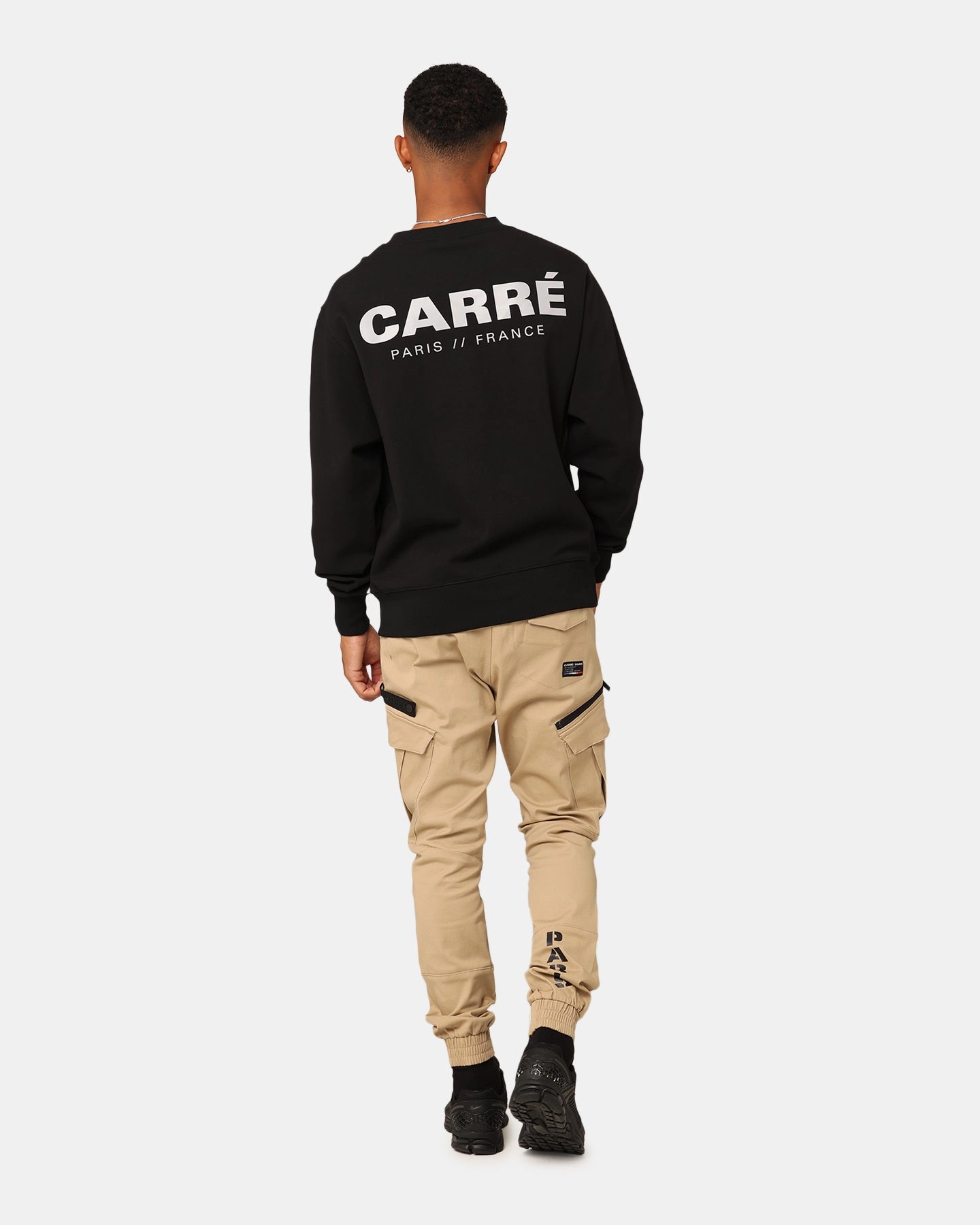 Timeless Layering Carre Premium Motion Crewneck Black