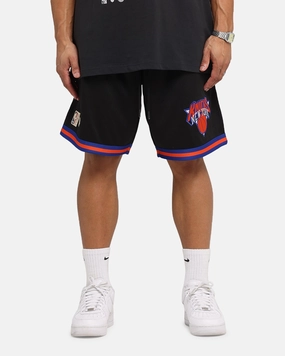 stripe design hat Mitchell & Ness New York Knicks Shooting Shorts Black