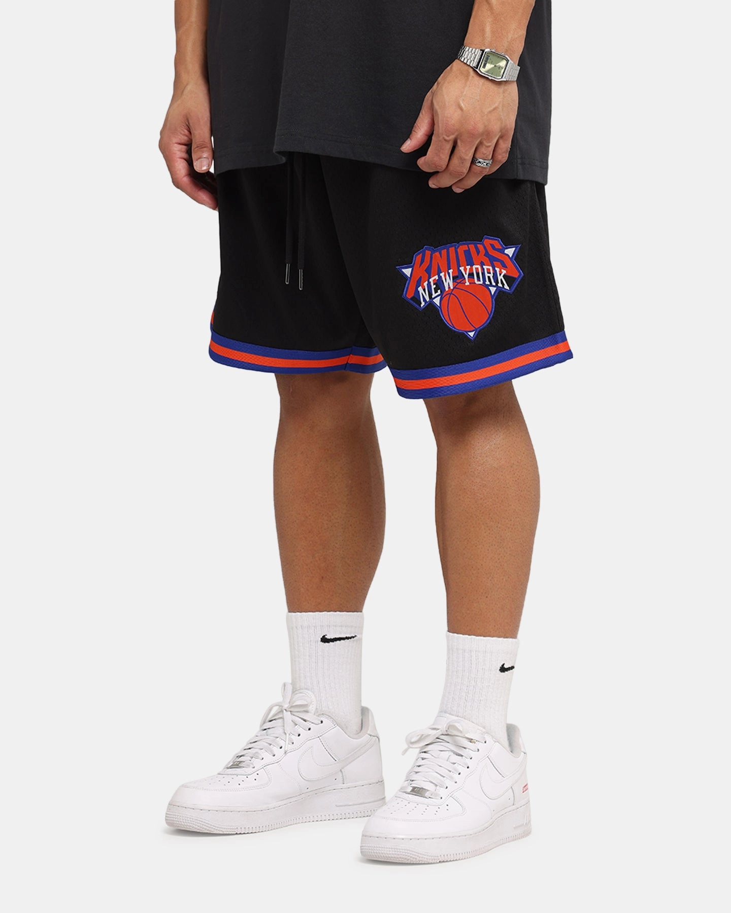 Sleek Cut Mitchell & Ness New York Knicks Shooting Shorts Black