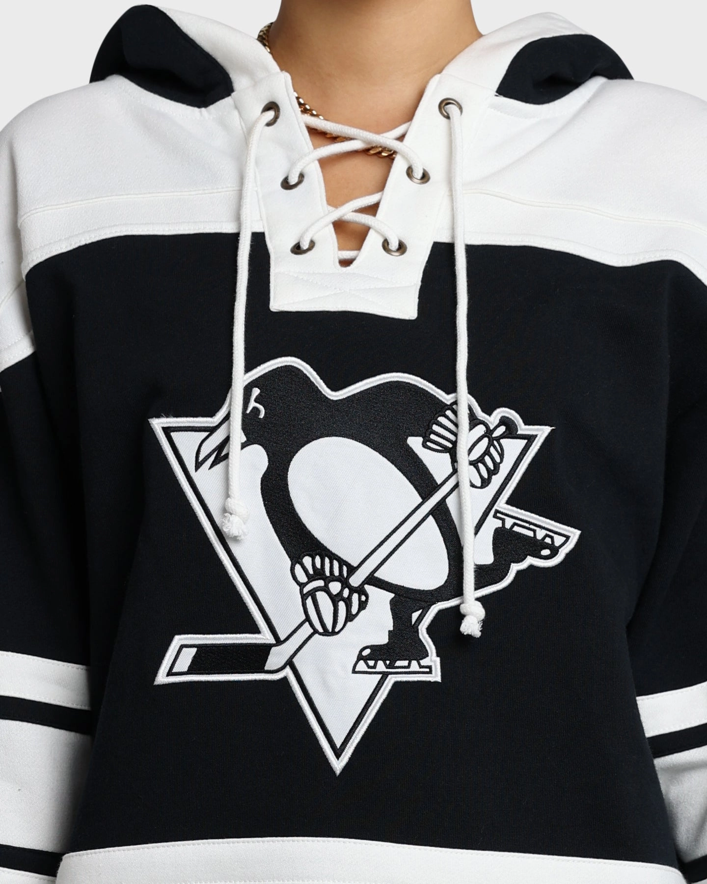 Honor 47 Brand Pittsburgh Penguins Superior Lacer Hoodie Jet Black