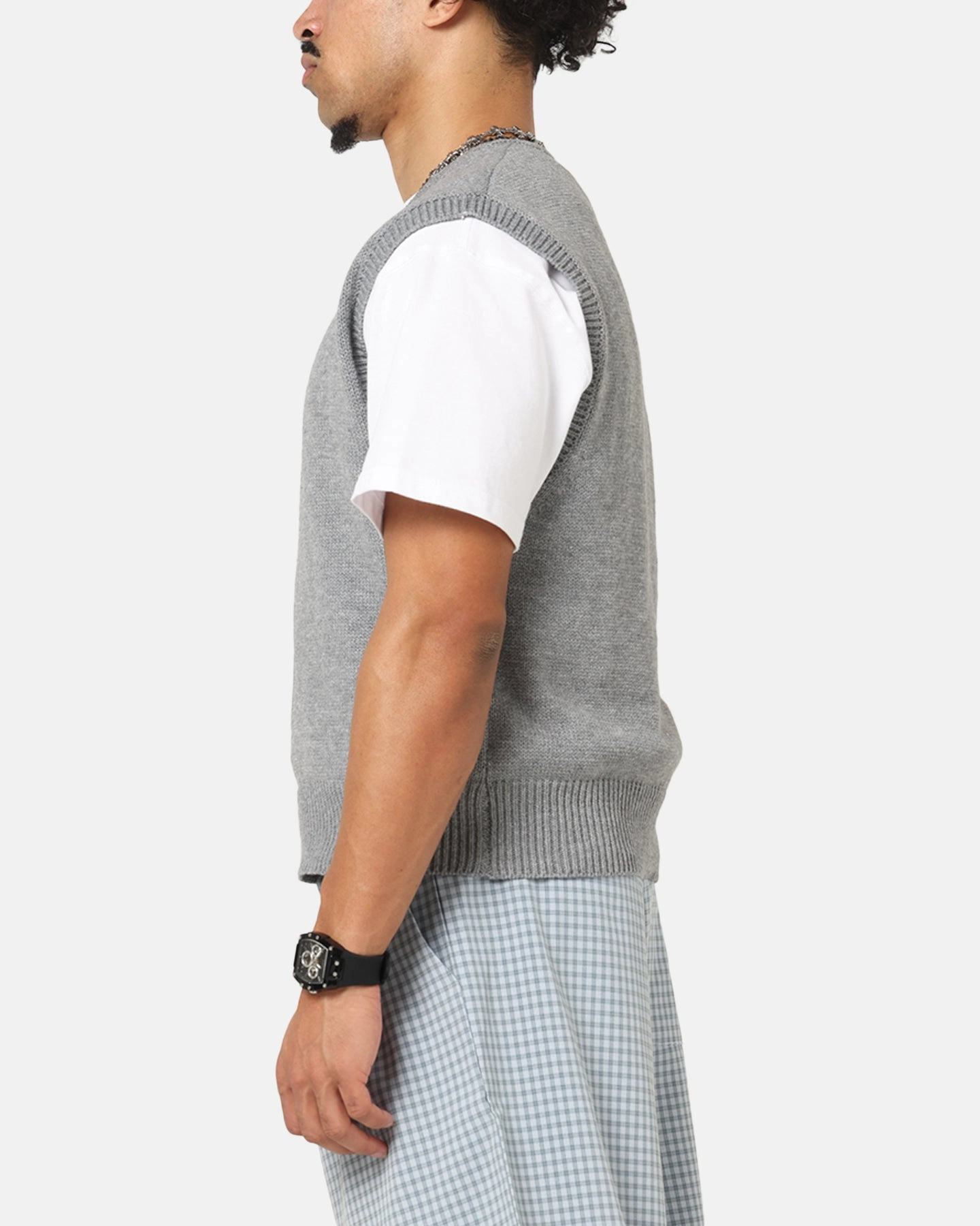 All Season XXIII Cropped Sweater Vest Grey