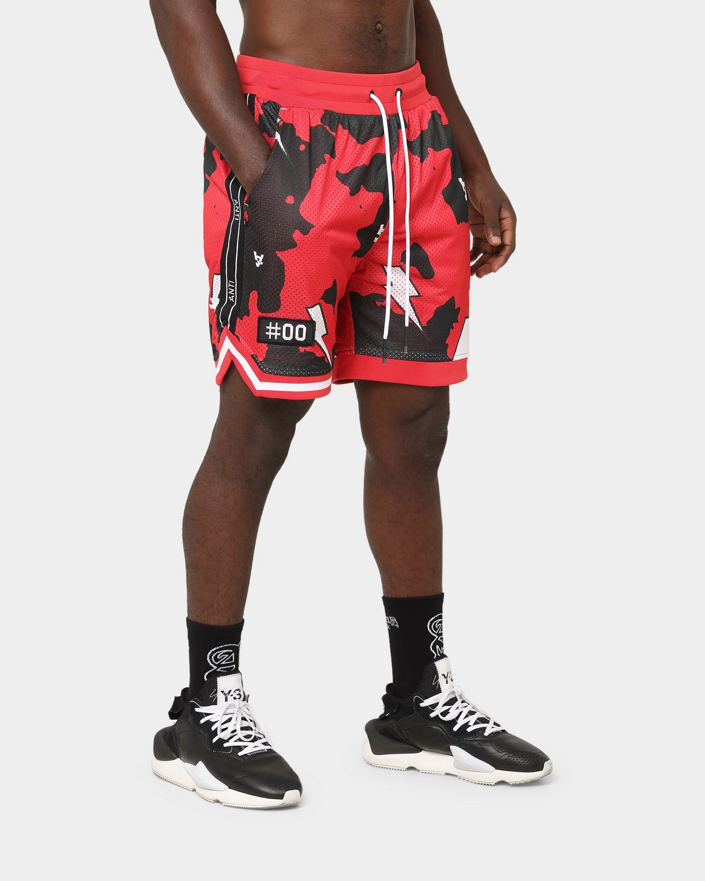 Quick Access Zip Pockets Casual Style The Anti Order Storm Camo Basketball Shorts Black/Red/White