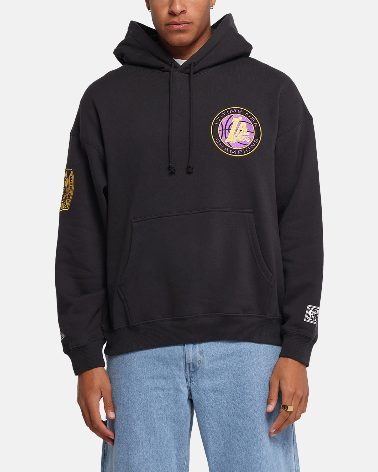 Mitchell & Ness Los Angeles Lakers National Champions Hoodie Faded Black Street Motion Premium Cotton Blend