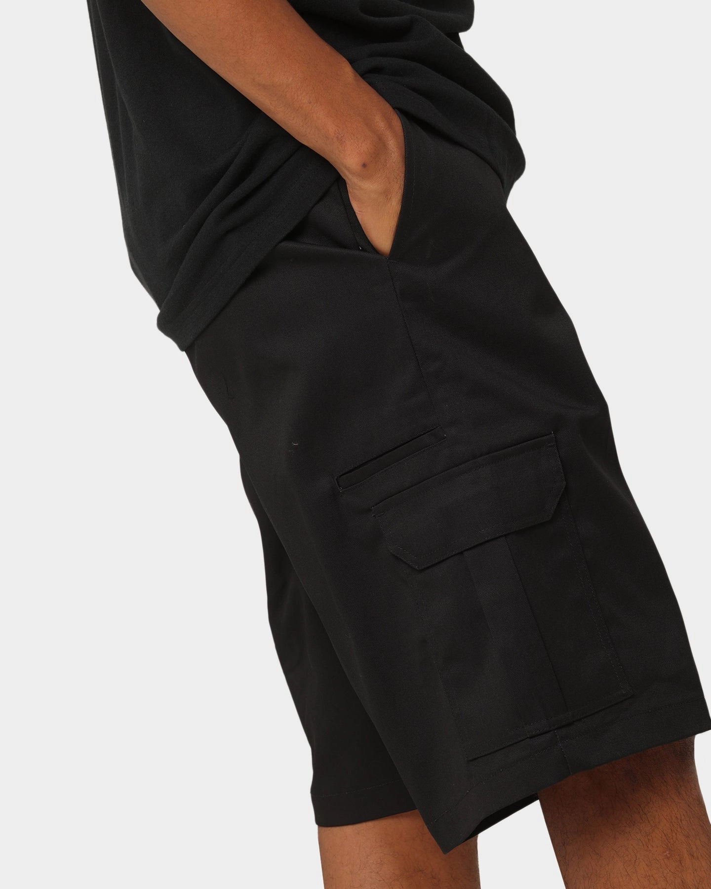 Dickies 42283 Cargo Shorts Black Flatlock Seams
