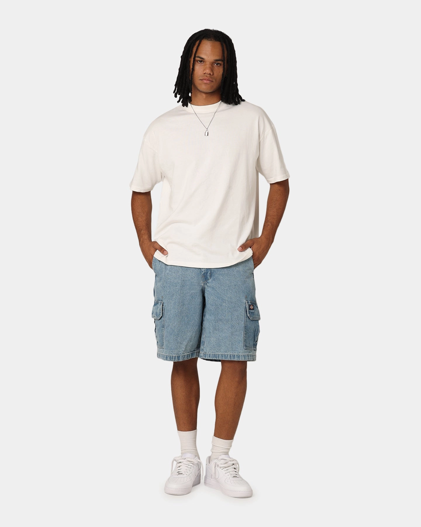 Dickies 42283 Denim Cargo Shorts Stone Washed Indigo Non Restrictive Waistband