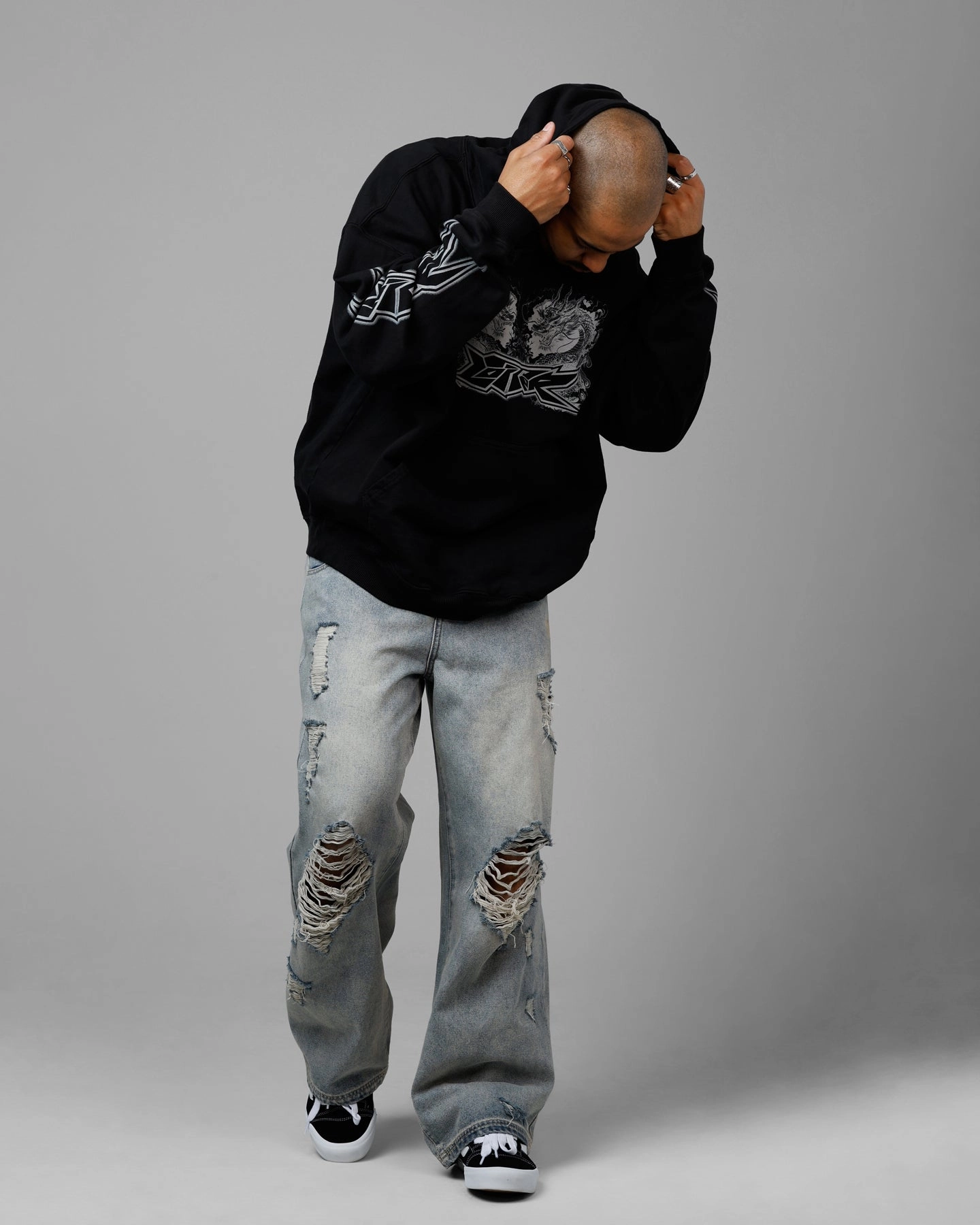 color - coordinating Bicycle Loiter Draco Born Premium Hoodie Black