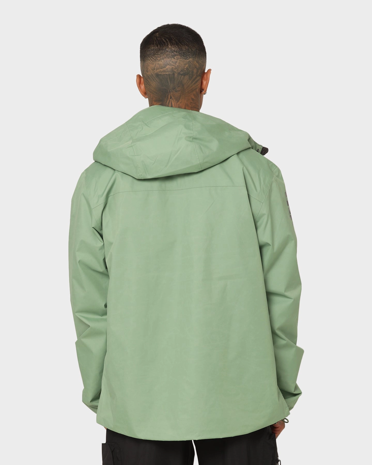 Helly Hansen Yu Ervik Jacket Jade 2.0 suitable for day wear