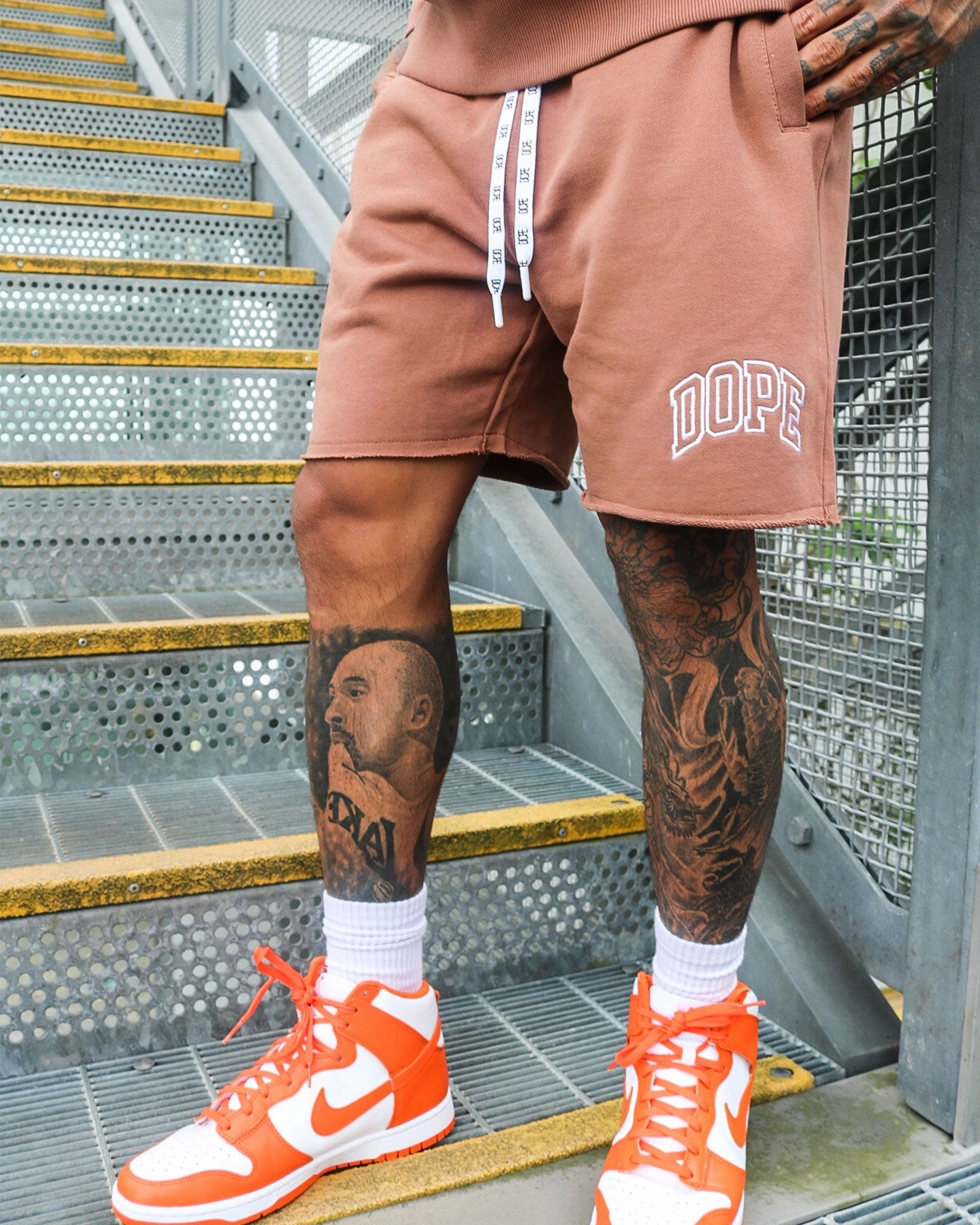 Daily Casual No Ride Up Silicone Grip Dope Raw Fleece Shorts Brown