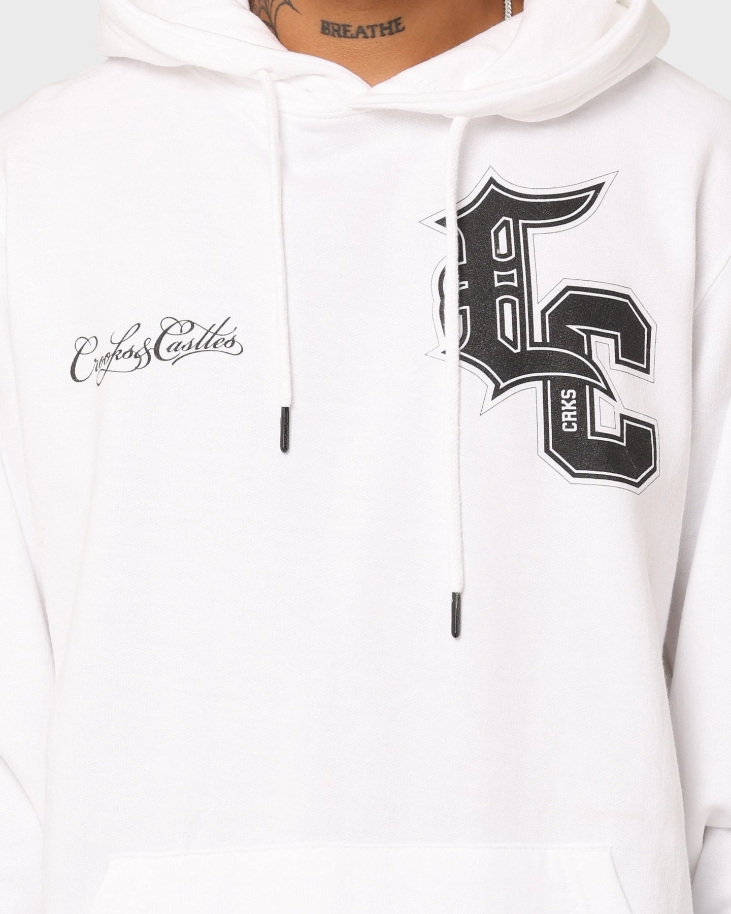 Skunk like Trendy Style Crooks & Castles Varsity Of Old Hoodie White
