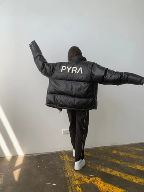 PYRA Women's Vandal Leather Puffa Black rainy High Visibility Elements