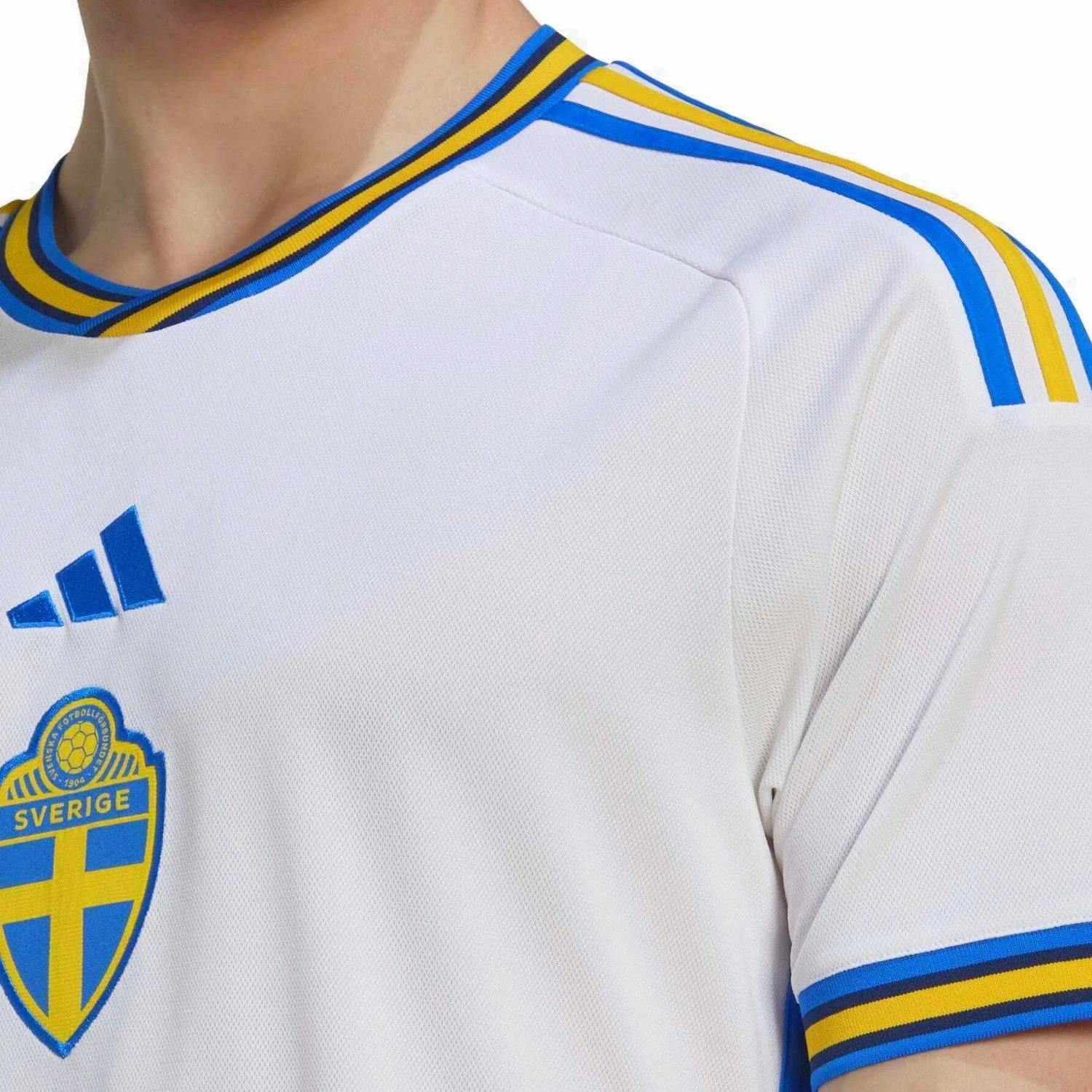 Ventilation Channel Engineering Sweden national team Away soccer jersey 2022/23 - Adidas
