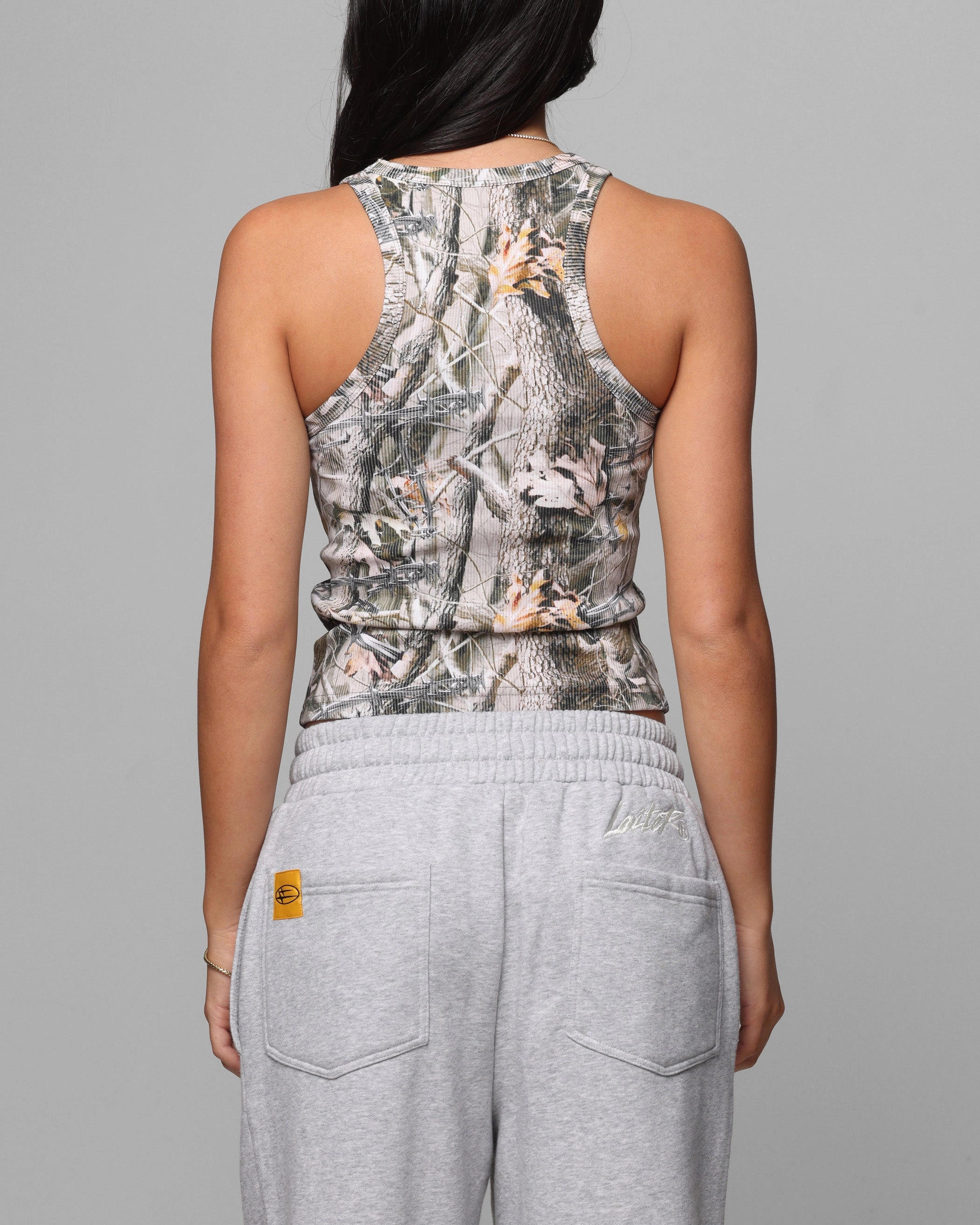 Loiter Women's Cowboy Tank Real Tree Camo Dimension - appropriate Tensile Ready Fabric