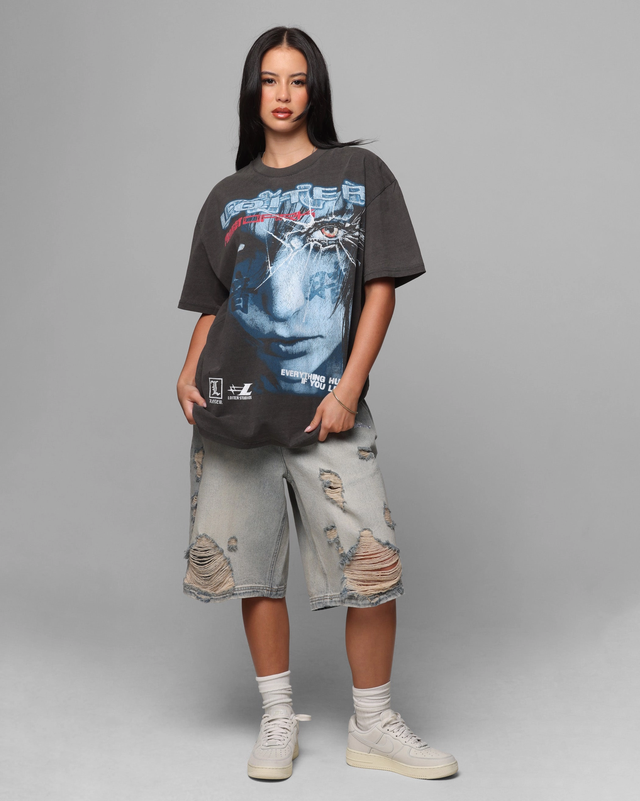 Loiter Project Dark Vintage T-Shirt Black Wash Active Look Perfect Layer Wear