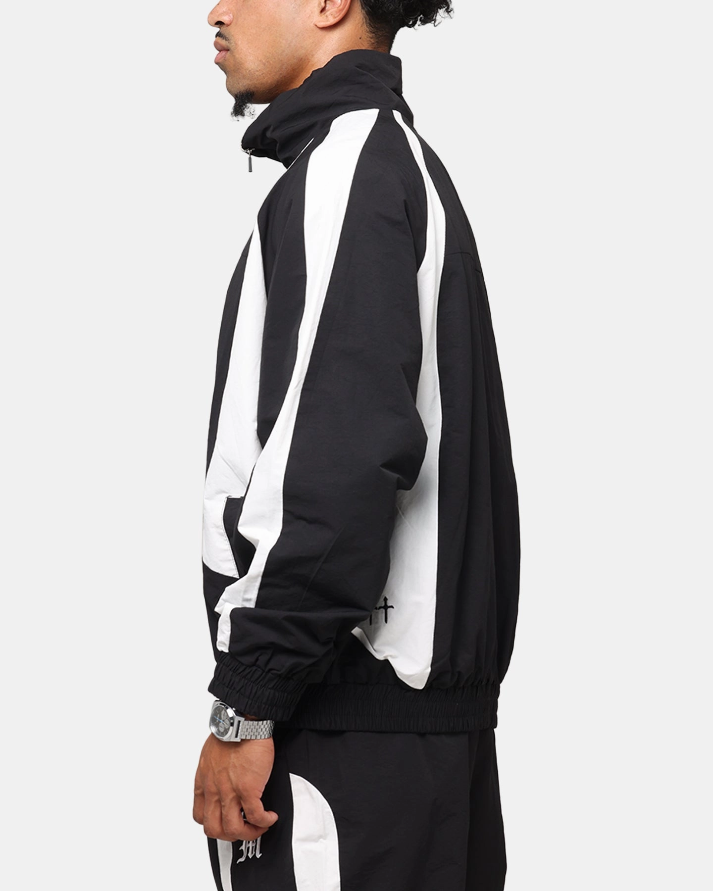 Trendy Collarless Saint Morta Oblivion Windbreaker Jacket Black/White