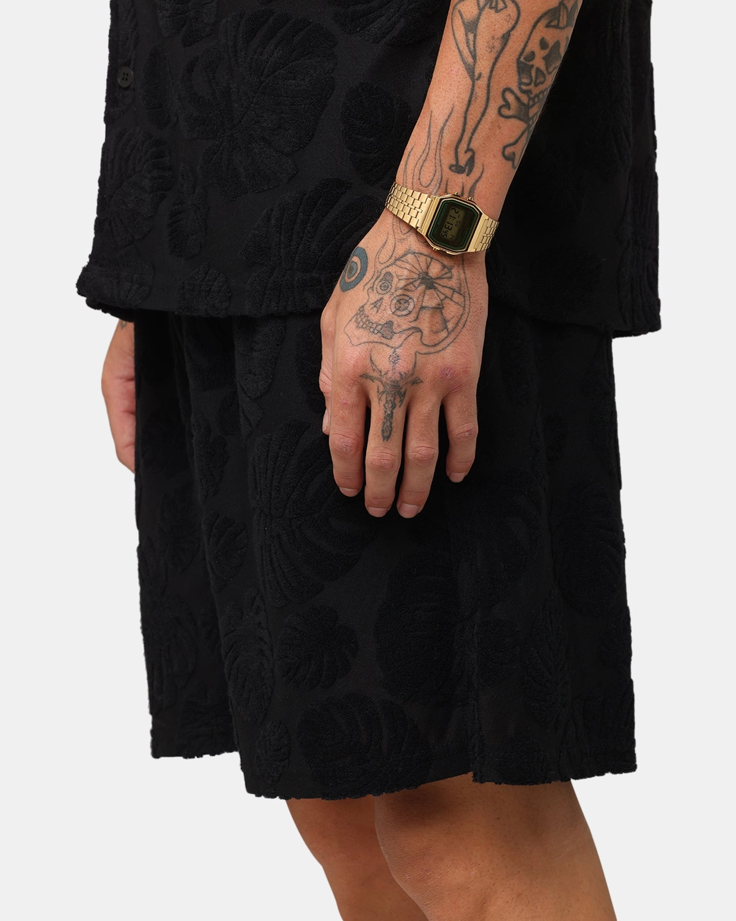 XXIII Dark Amazon Shorts Black WideLegOpening