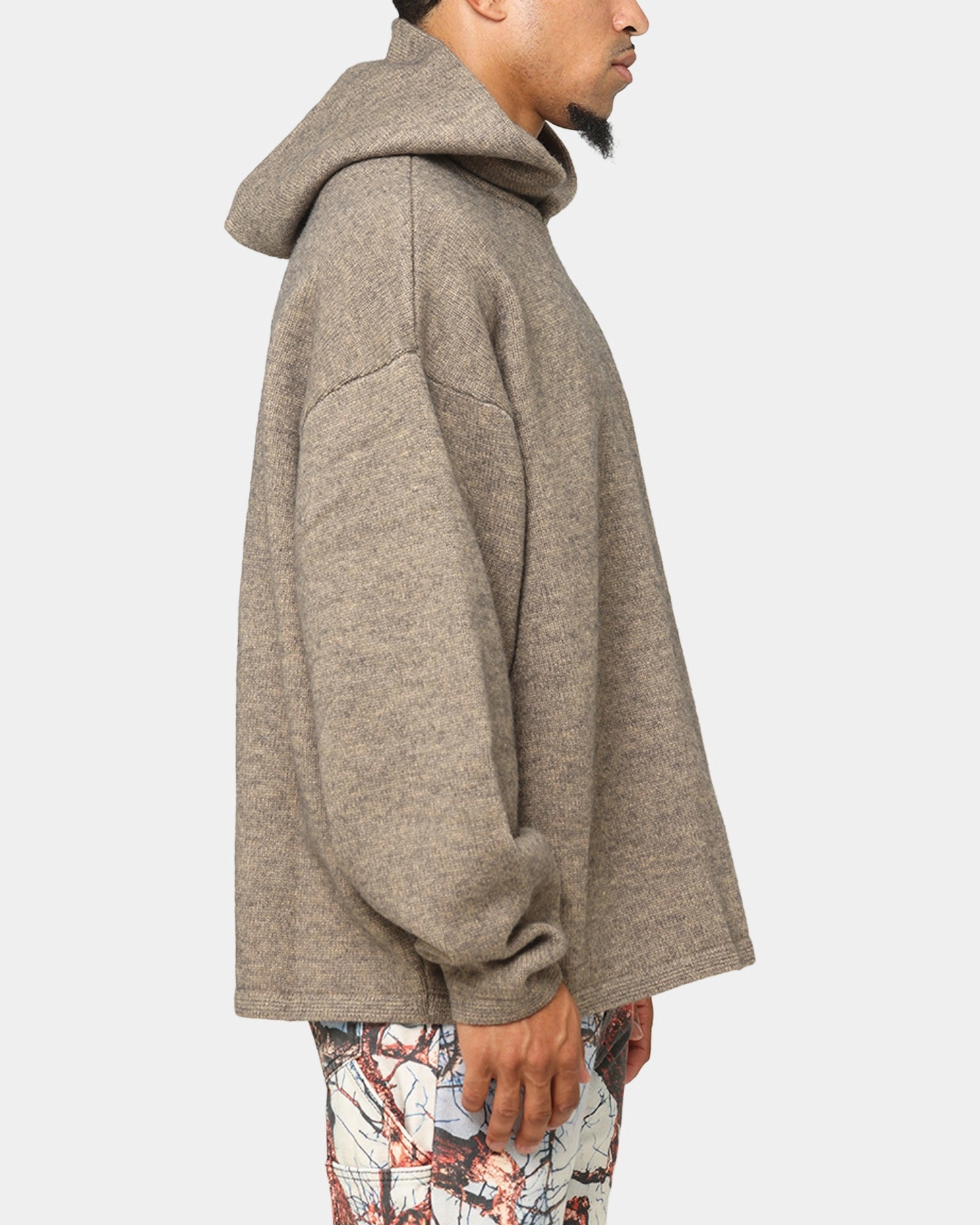 Taste StretchMaterial MNML Tonal Grain Knitted Hoodie Brown