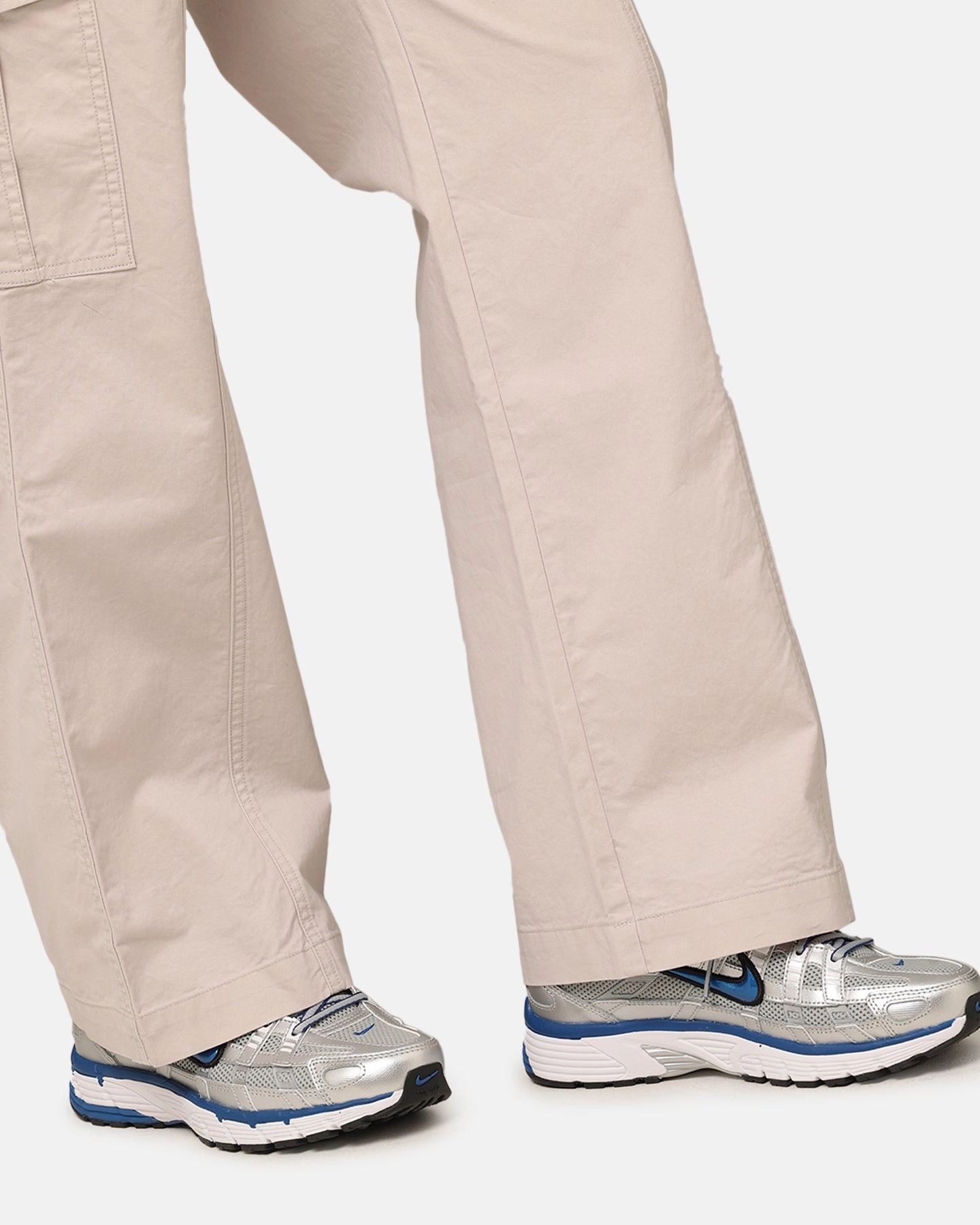 X-Girl Work Cargo Pants White Sand Zipper Closure