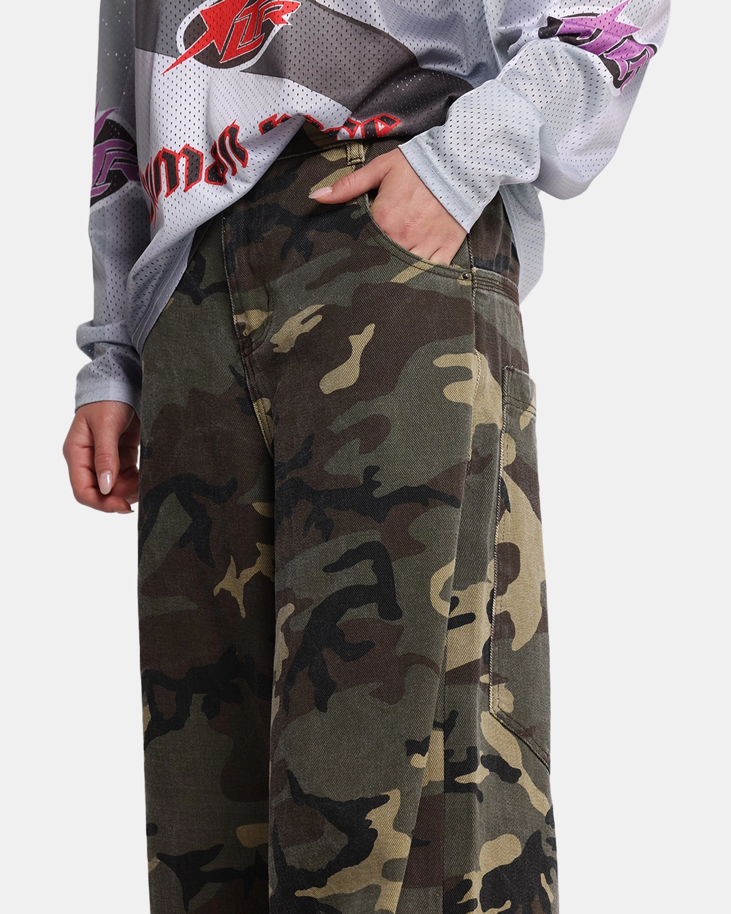 All Around Iconic Outfit Loiter Skate Jeans Woodland Camo