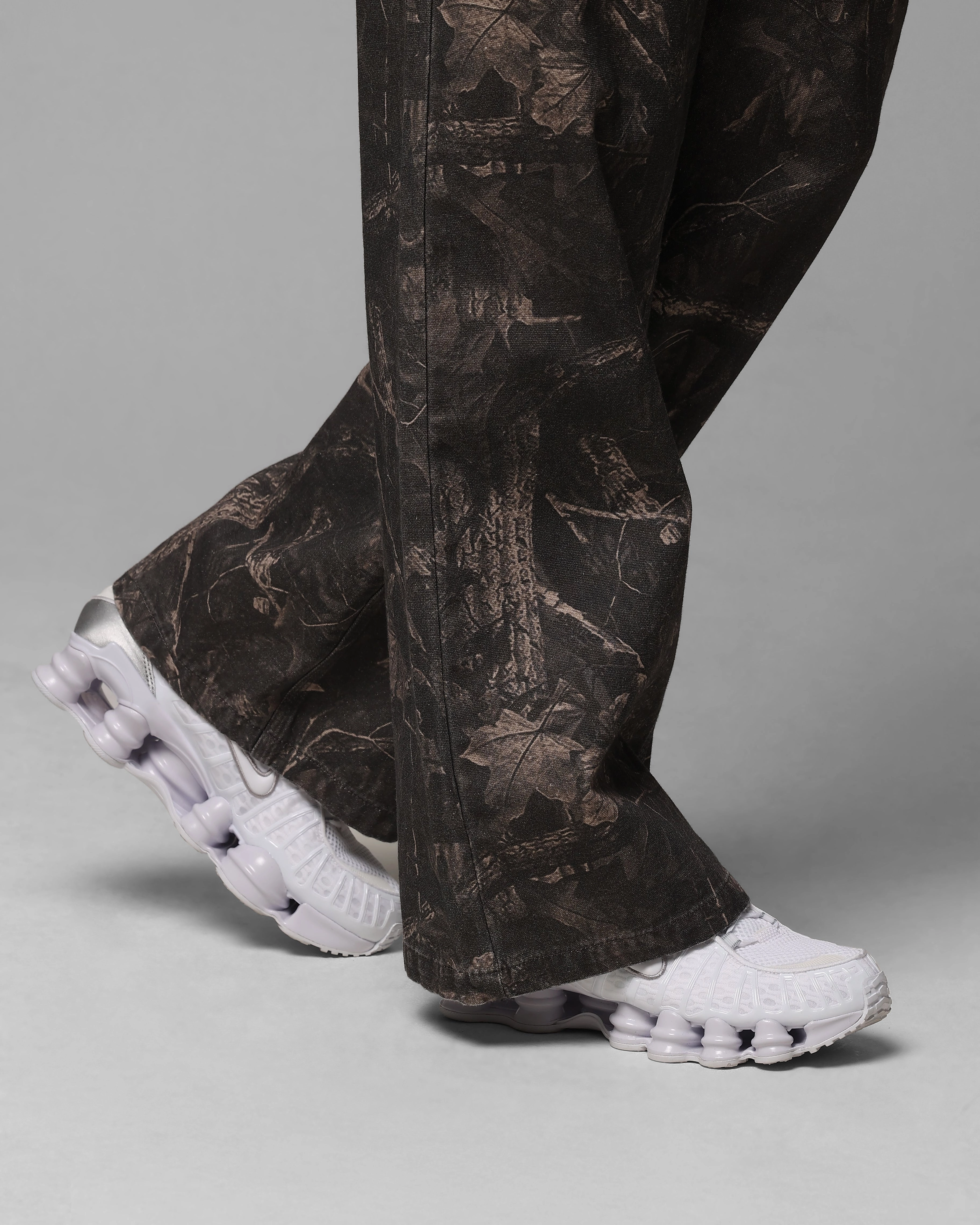 Loiter Hunter Camo Pants Camo Mix Balanced Style