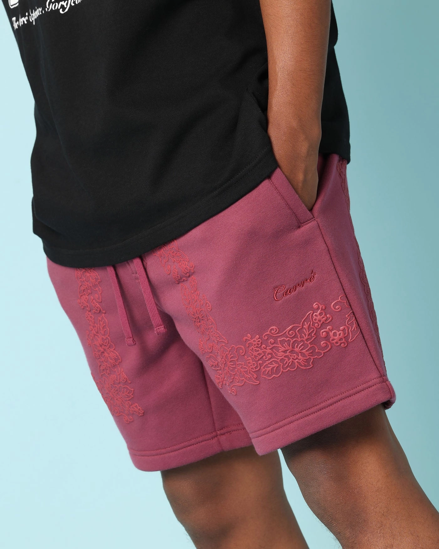 Trendy Vibe Carr?? Botanical Sweat Shorts Port