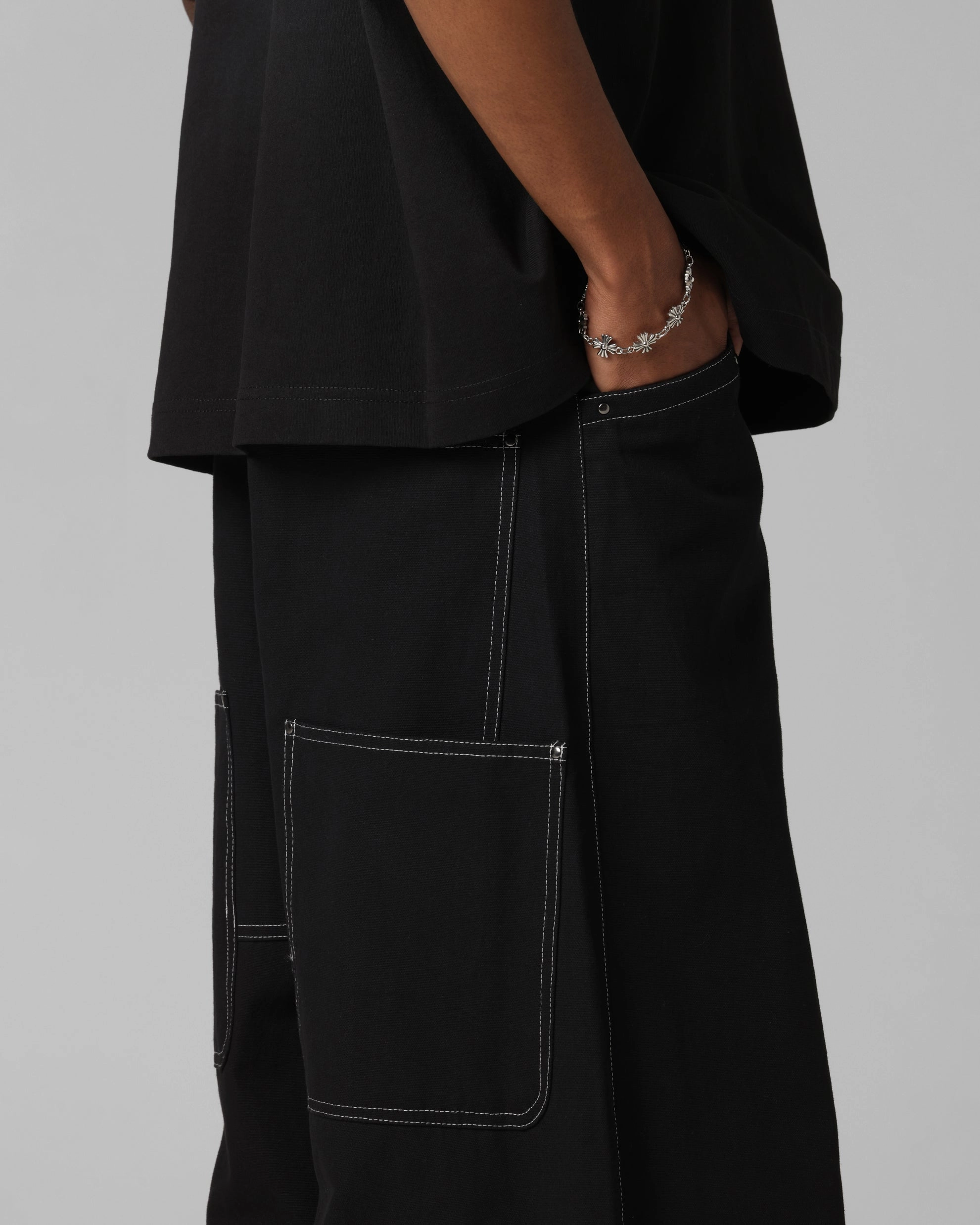 Soft and Light Odor Control Tech Loiter F-22 Raver Jeans Black