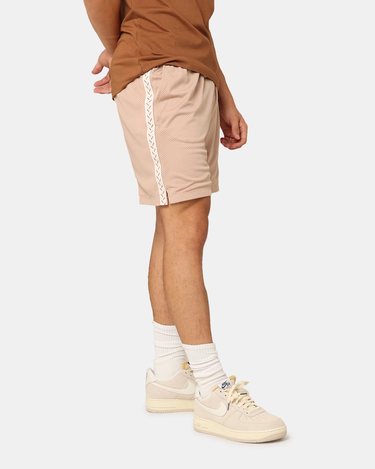 Jordan Flight MVP Mesh Shorts Medium Brown laid-back style Chic Look
