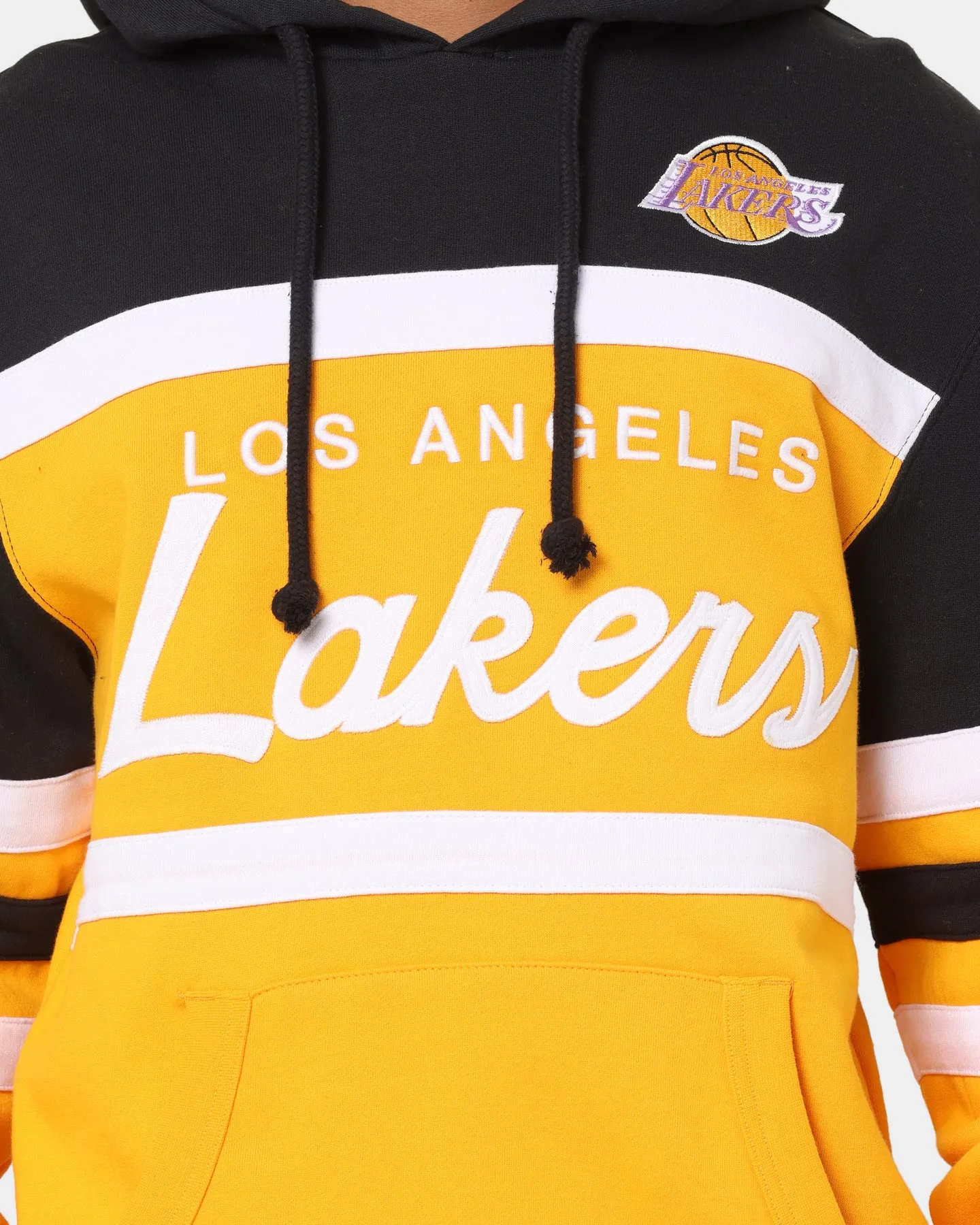 Mitchell & Ness Men's Los Angeles Lakers Head Coach Hoodie Black suitable for extreme sports Chain