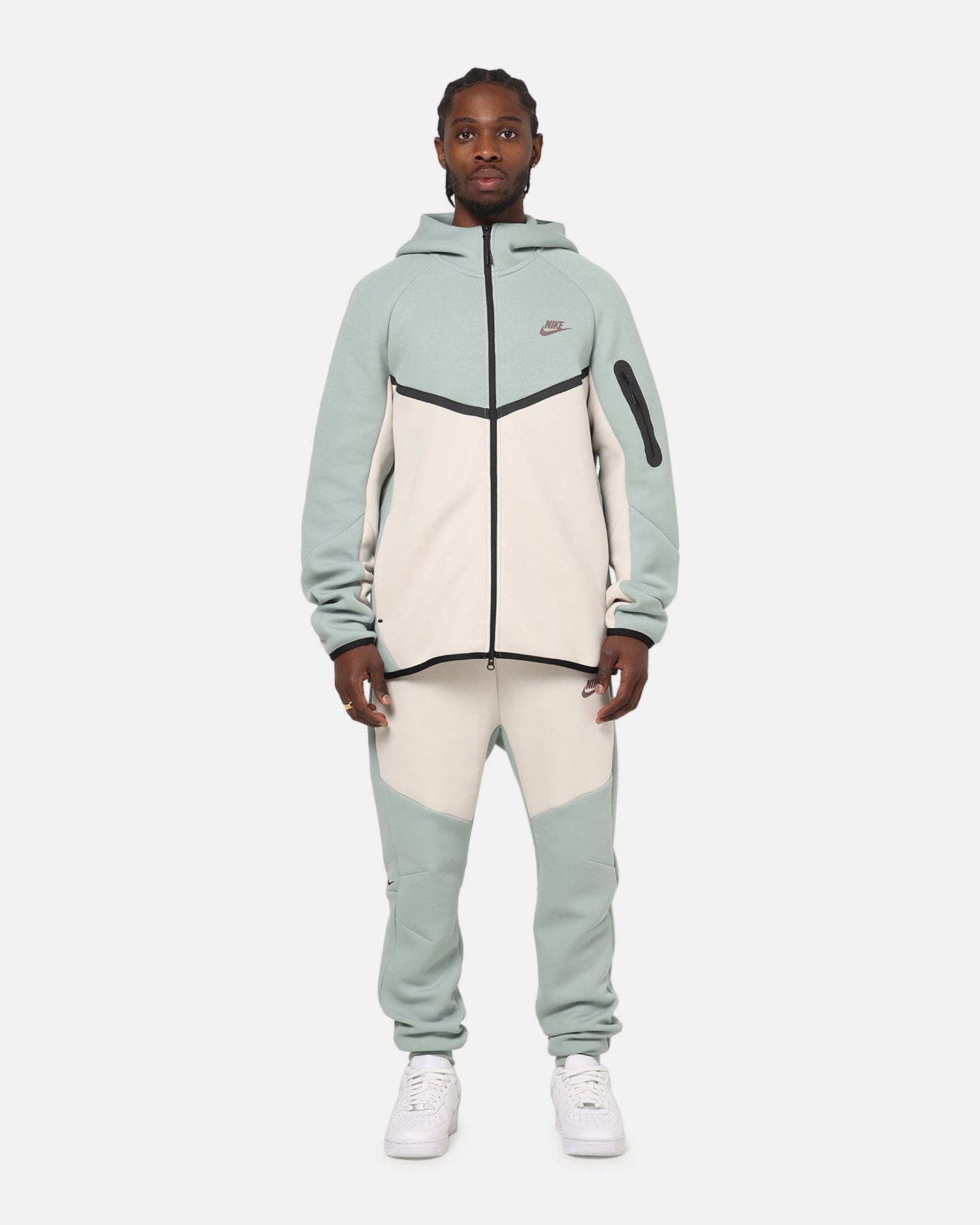 Nike Sportswear Tech Fleece Joggers Dusty Sage Wardrobe Essential