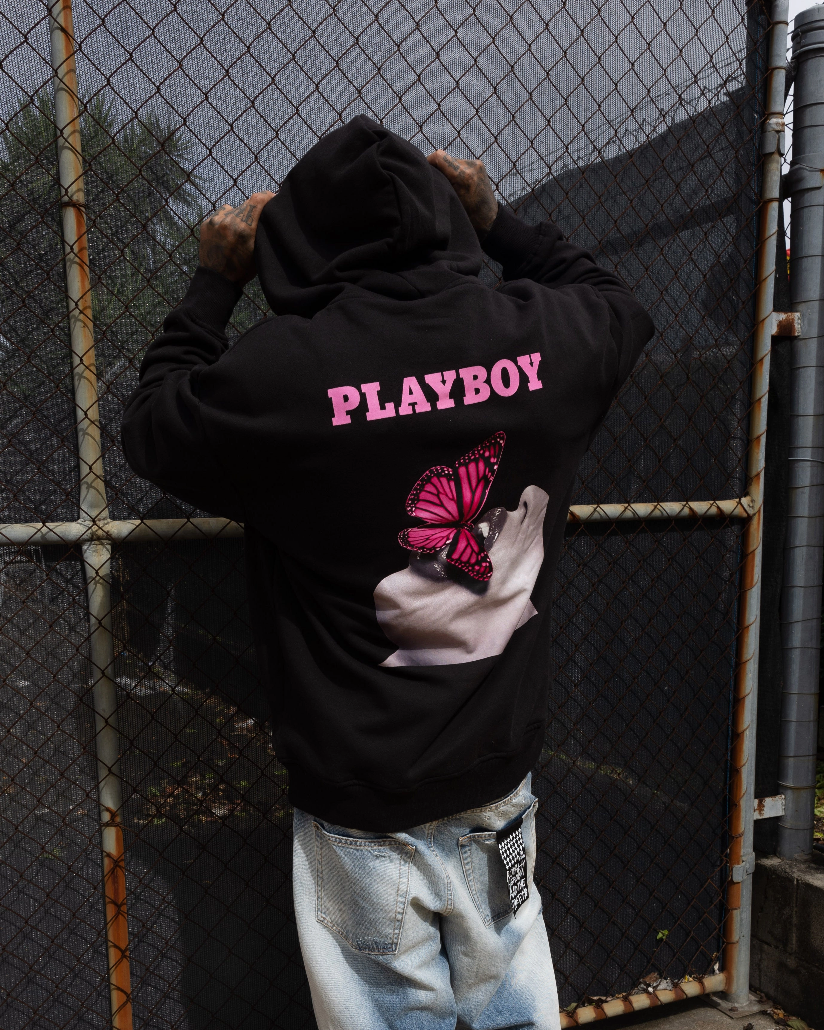 self - treat Playboy November '13 Monotone Hoodie Black Magenta