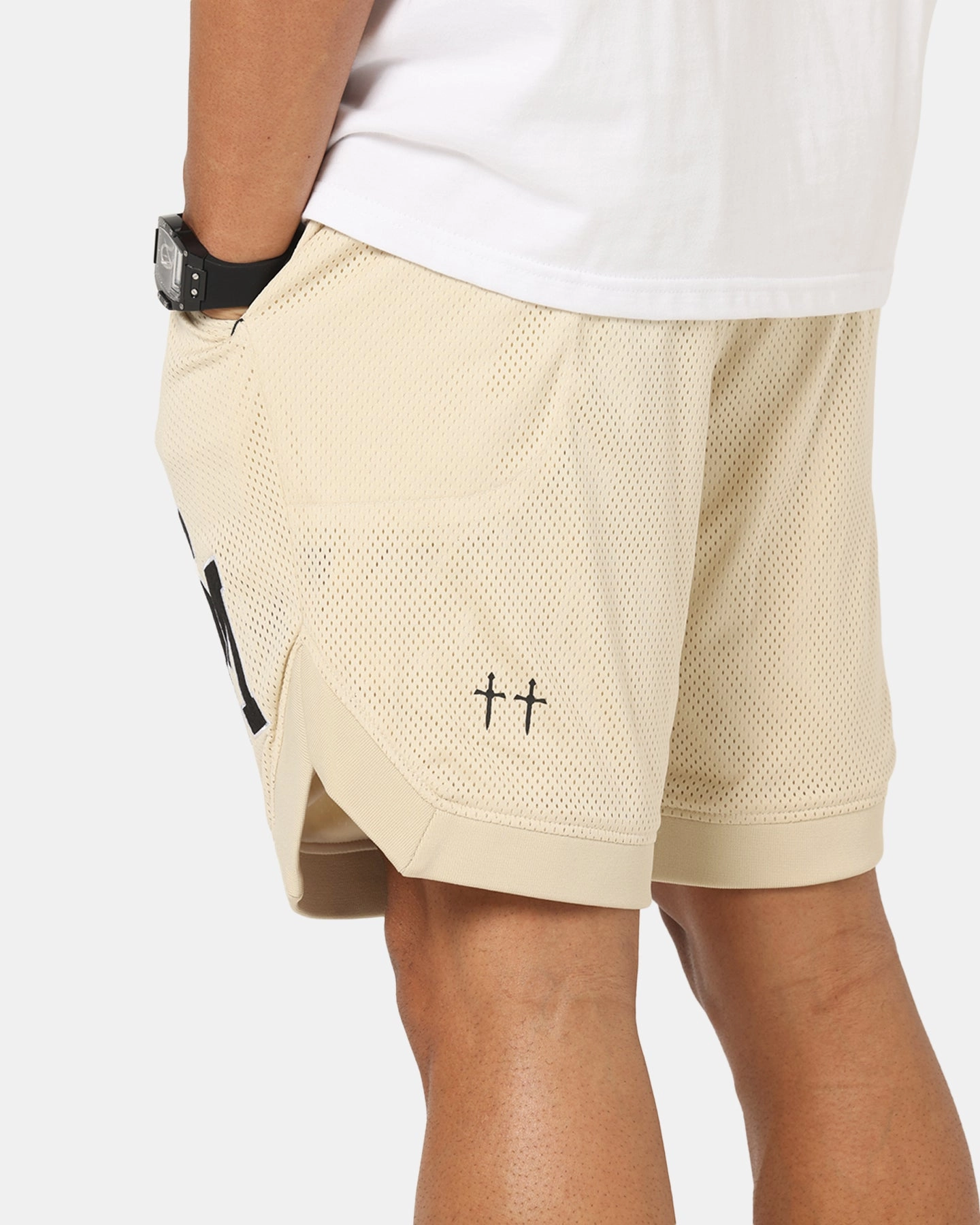 runners UV Protective Coating Saint Morta La Rambla Basketball Shorts Dirty Blonde