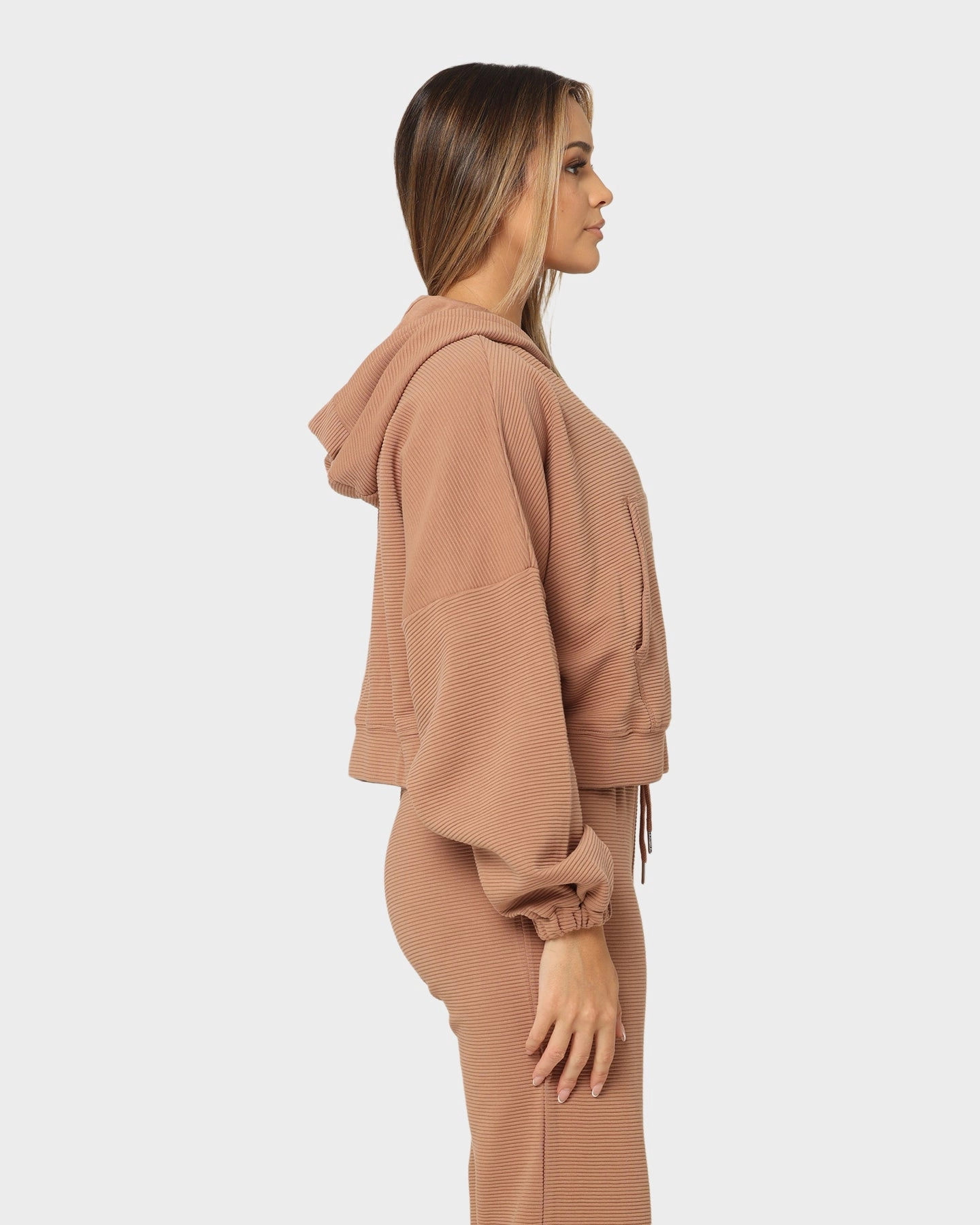 Ellesse Women's Campenelle Cropped Hoodie Brown Solid Color Smooth Zipper Action