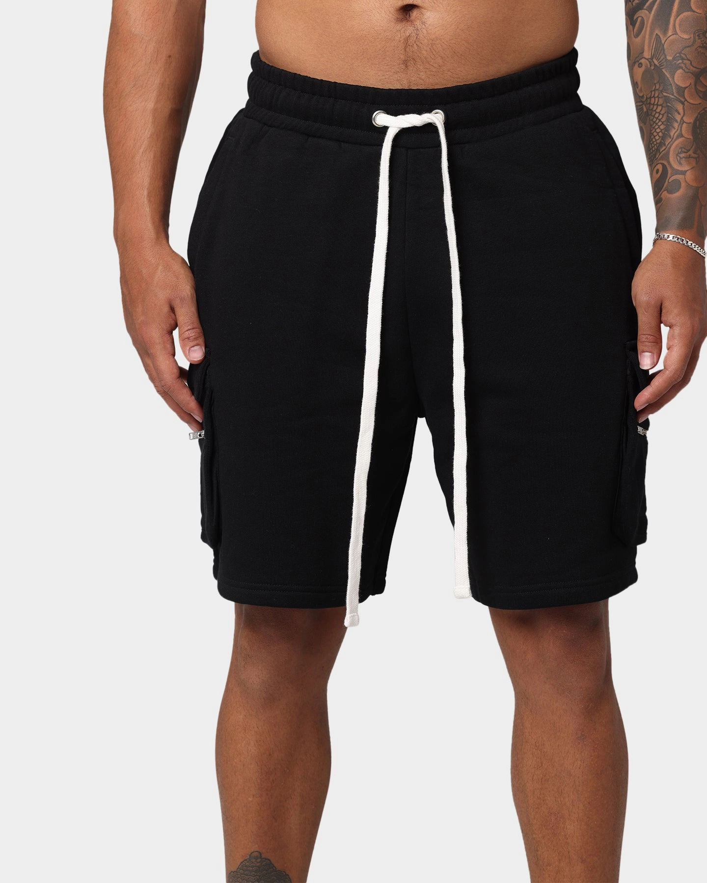 EN ES Cargo Fleece Shorts Black Cargo Pockets No Slip Grip