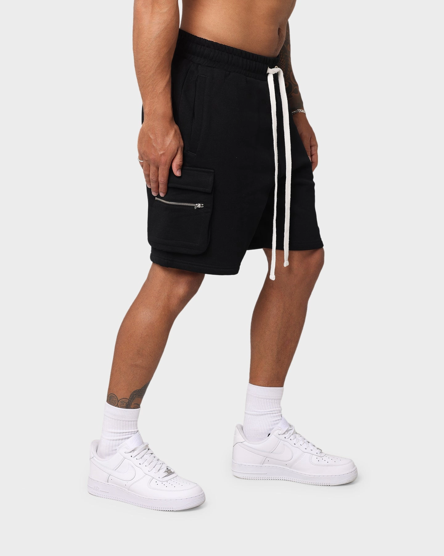 EN ES Cargo Fleece Shorts Black Quick Change Friendly