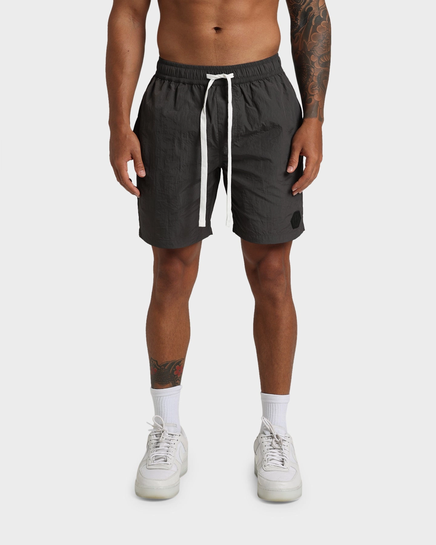 EN ES Exo Walk Shorts Charcoal Clean Lines camisole