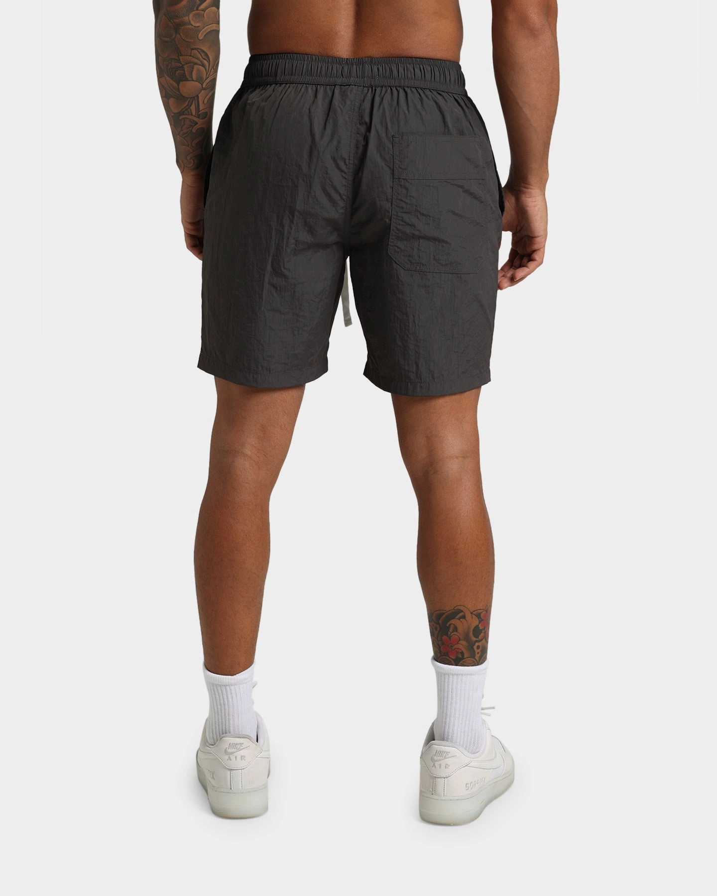 mid-rise EN ES Exo Walk Shorts Charcoal