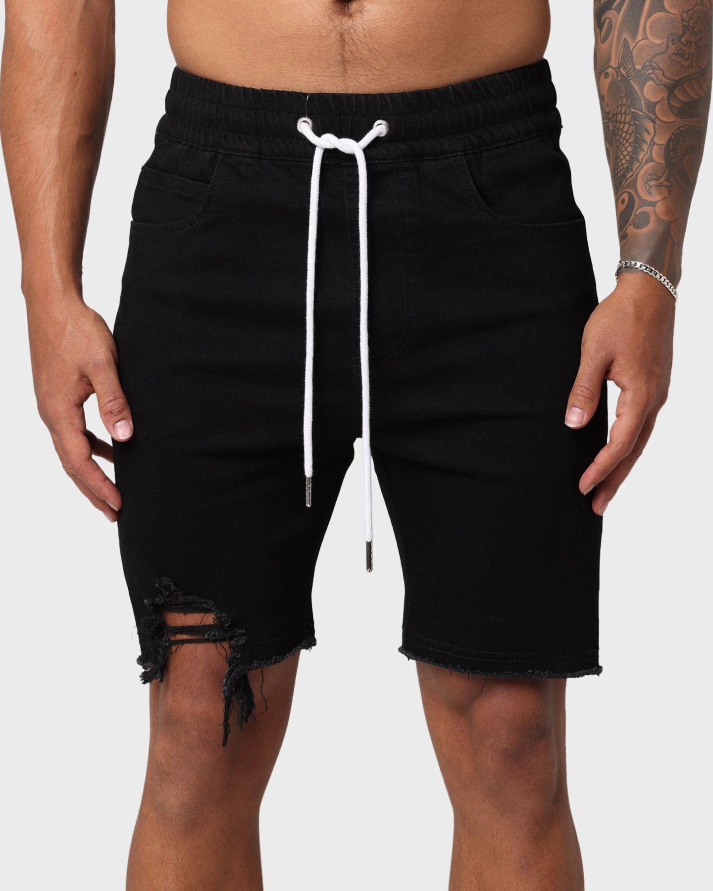 concert outfit Weekend Wear EN ES Infantry Shorts Black