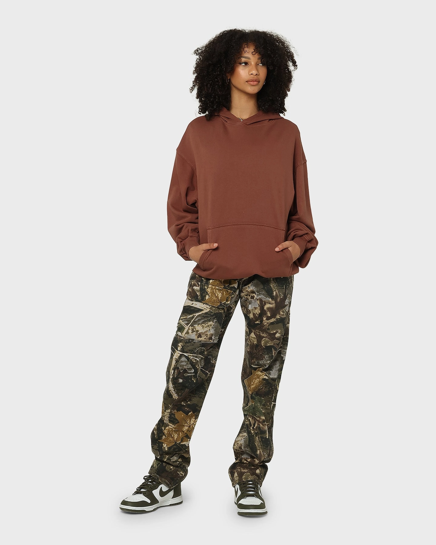 Ceremony suburban residents EN ES Origins Hoodie Washed Brown