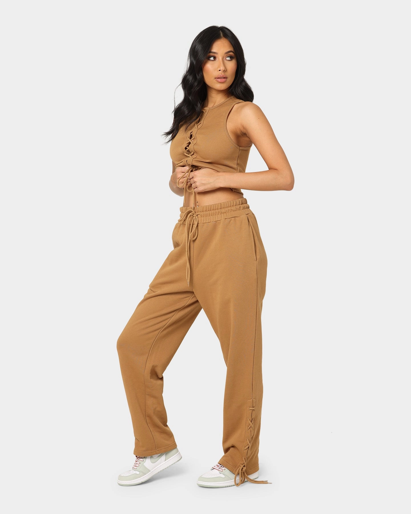 TearResistantPanels Multi Pocket Design EN ES Women's Mason Lace Up Track Pants Tan