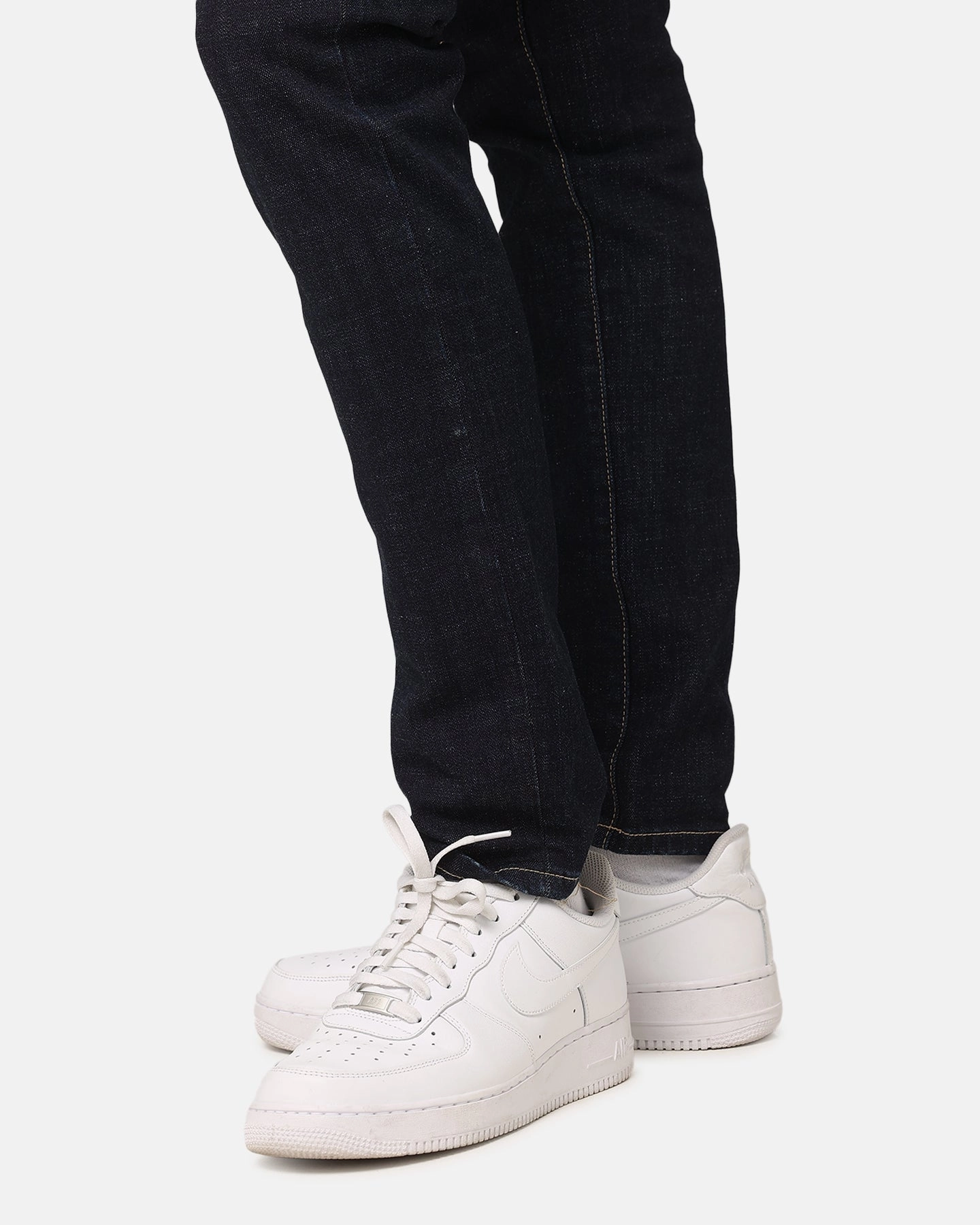 Saint Morta Tapered Denim Jeans Raw Indigo Barrel Leg Construction