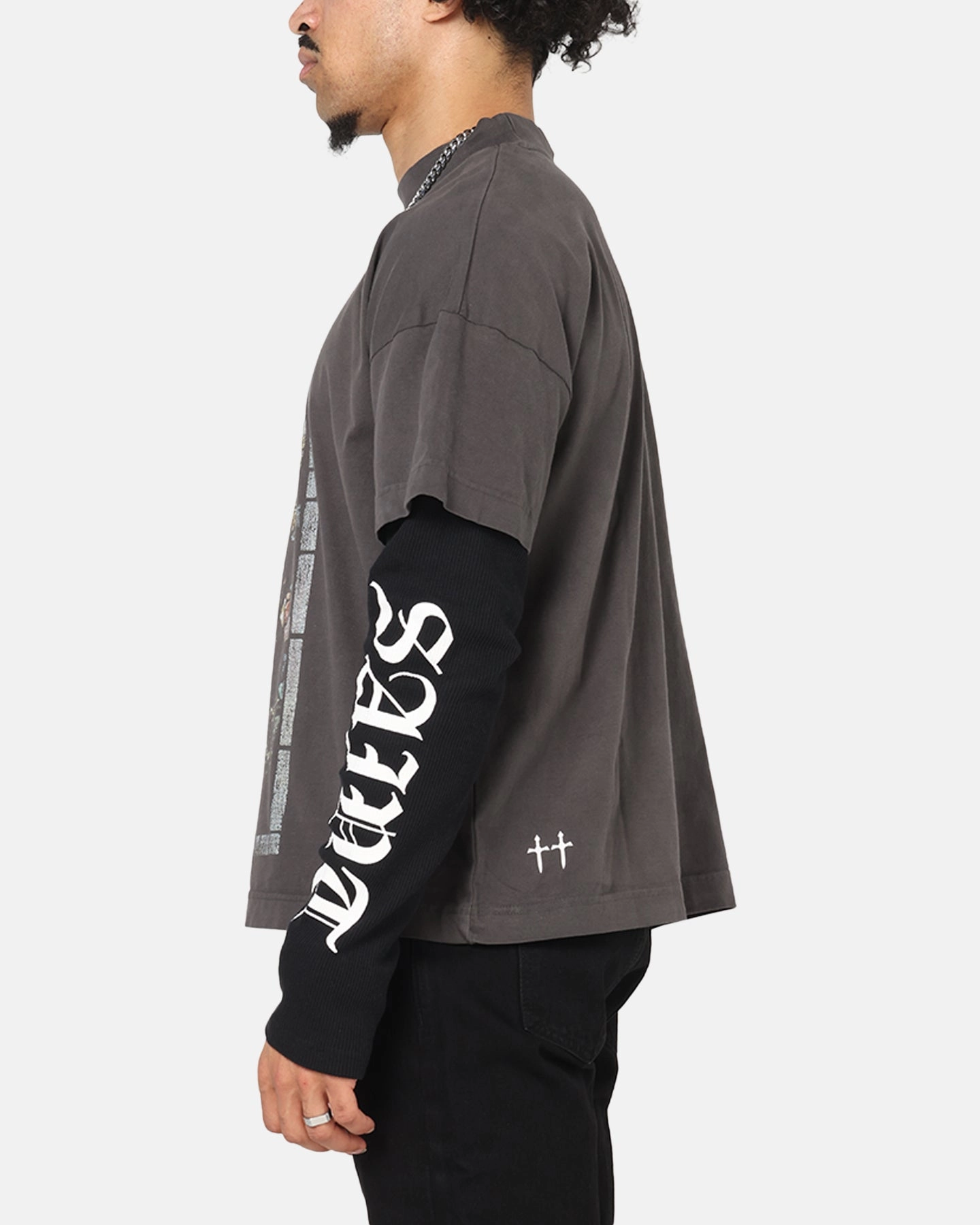 Saint Morta Kingdomcome Long Sleeve T-Shirt Washed Charcoal Cool and Chic Vintage authenticity